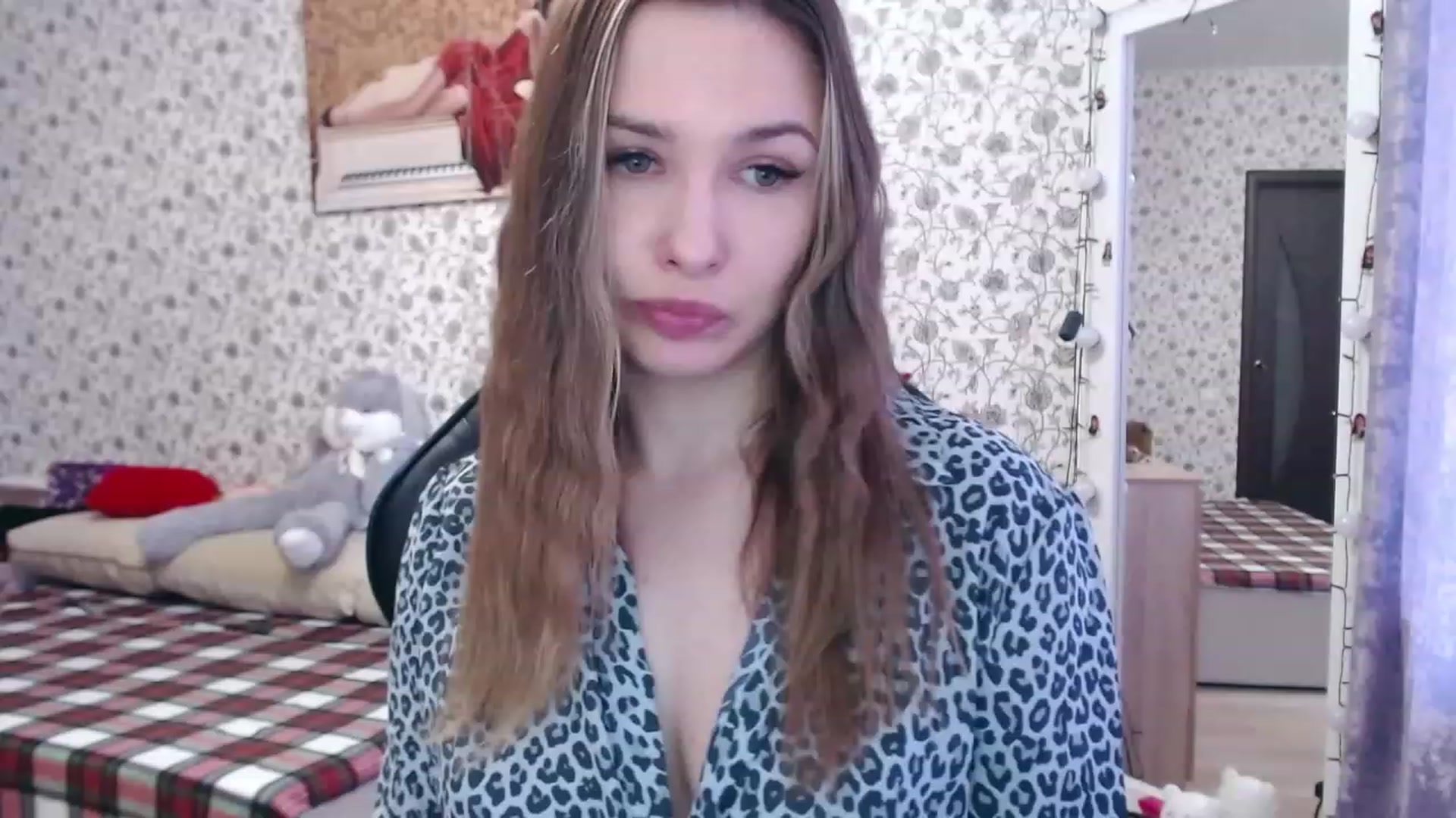 Gallery image thumbnail from RosieRosa's myfreecams stream on, 03/09/2023, 07:07 image 3 of 20