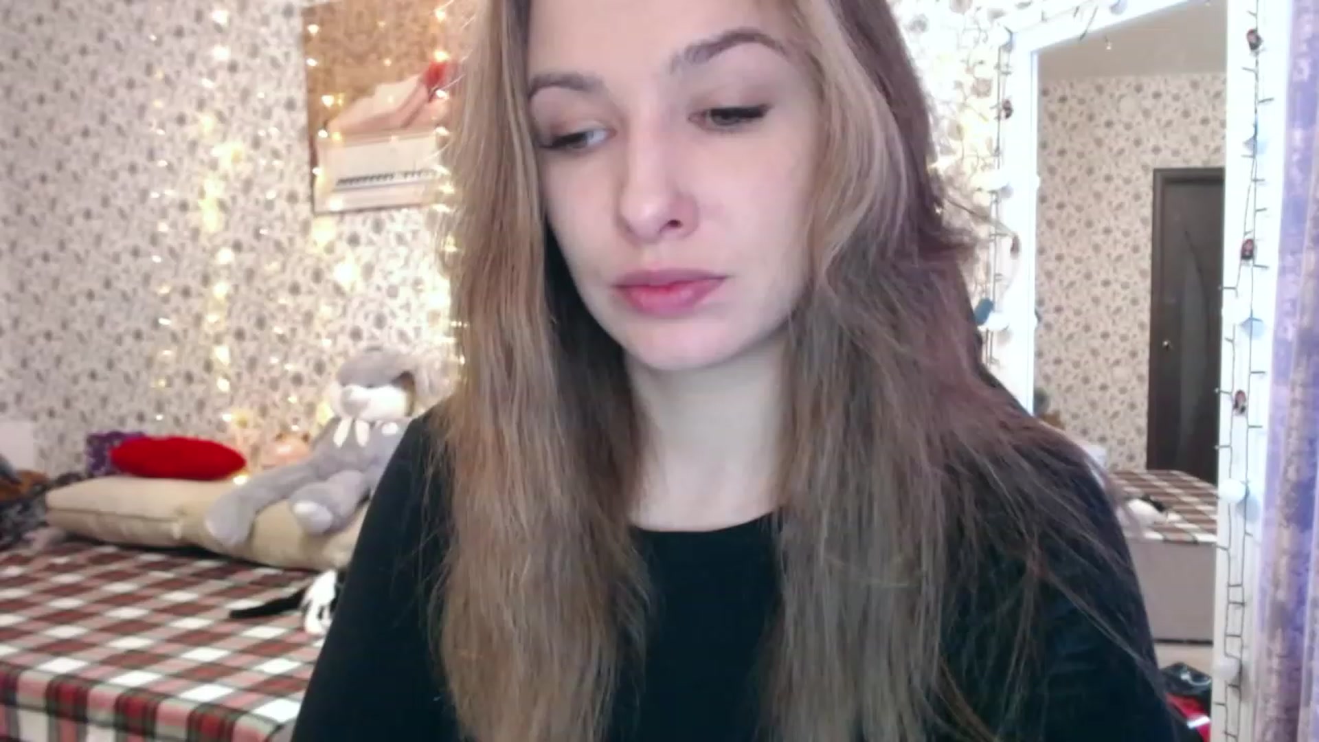 Gallery image thumbnail from RosieRosa's myfreecams stream on, 03/16/2023, 05:14 image 16 of 20
