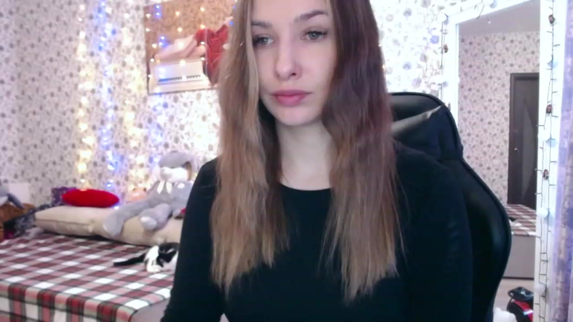 Gallery image thumbnail from RosieRosa's myfreecams stream on, 03/16/2023, 05:14 image 6 of 20