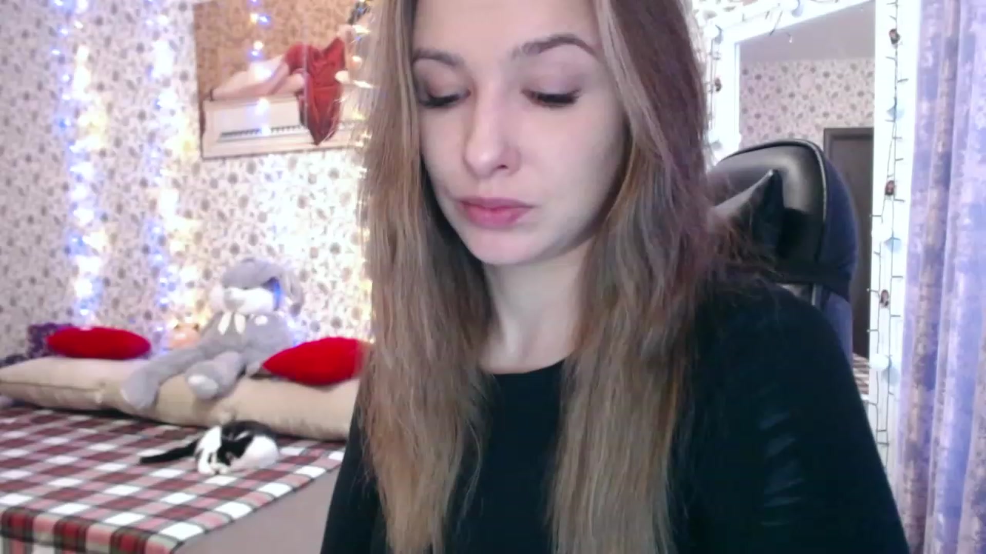 Gallery image thumbnail from RosieRosa's myfreecams stream on, 03/16/2023, 05:14 image 14 of 20