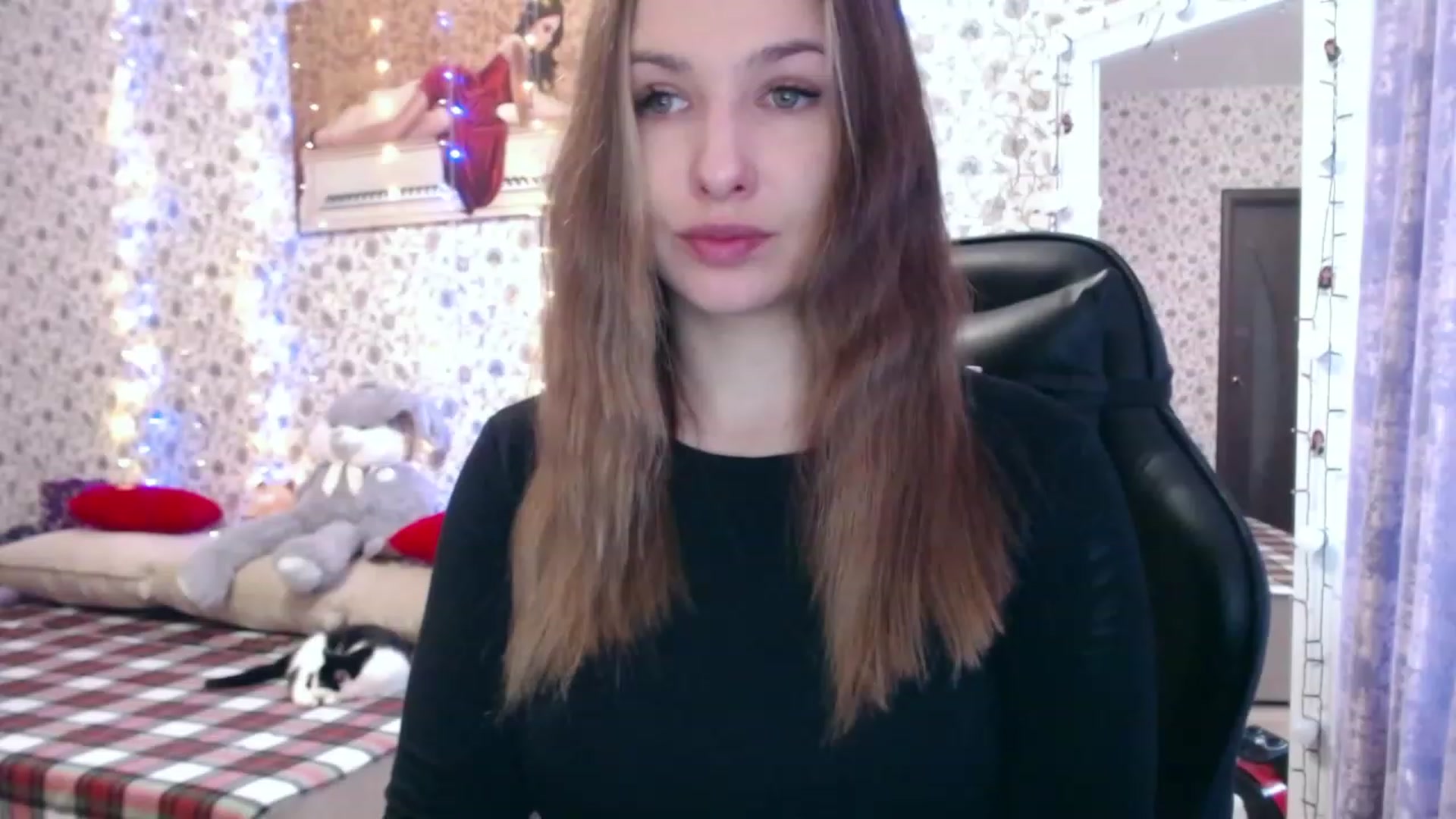 Gallery image thumbnail from RosieRosa's myfreecams stream on, 03/16/2023, 05:14 image 10 of 20