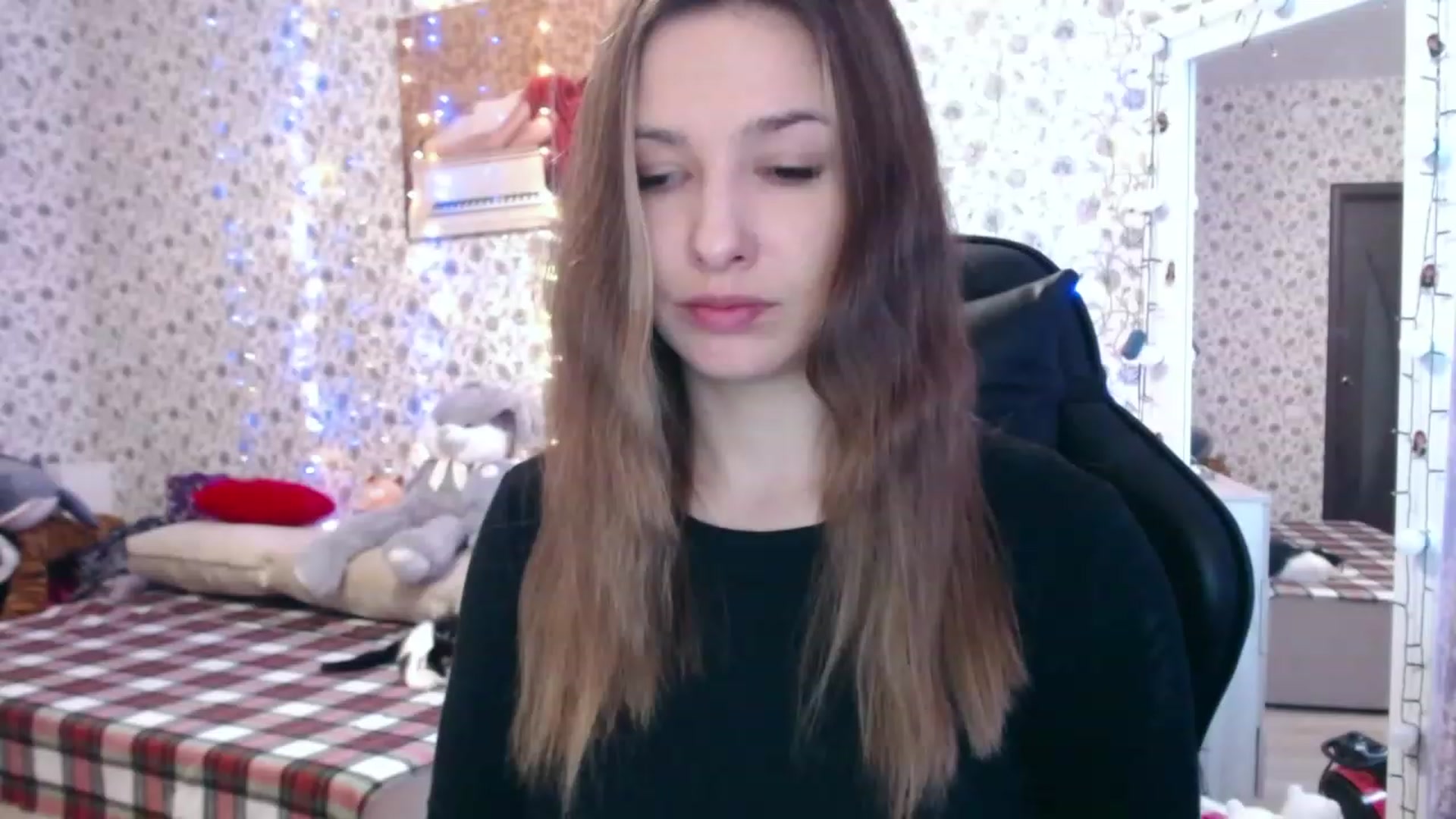 Gallery image thumbnail from RosieRosa's myfreecams stream on, 03/16/2023, 05:14 image 5 of 20