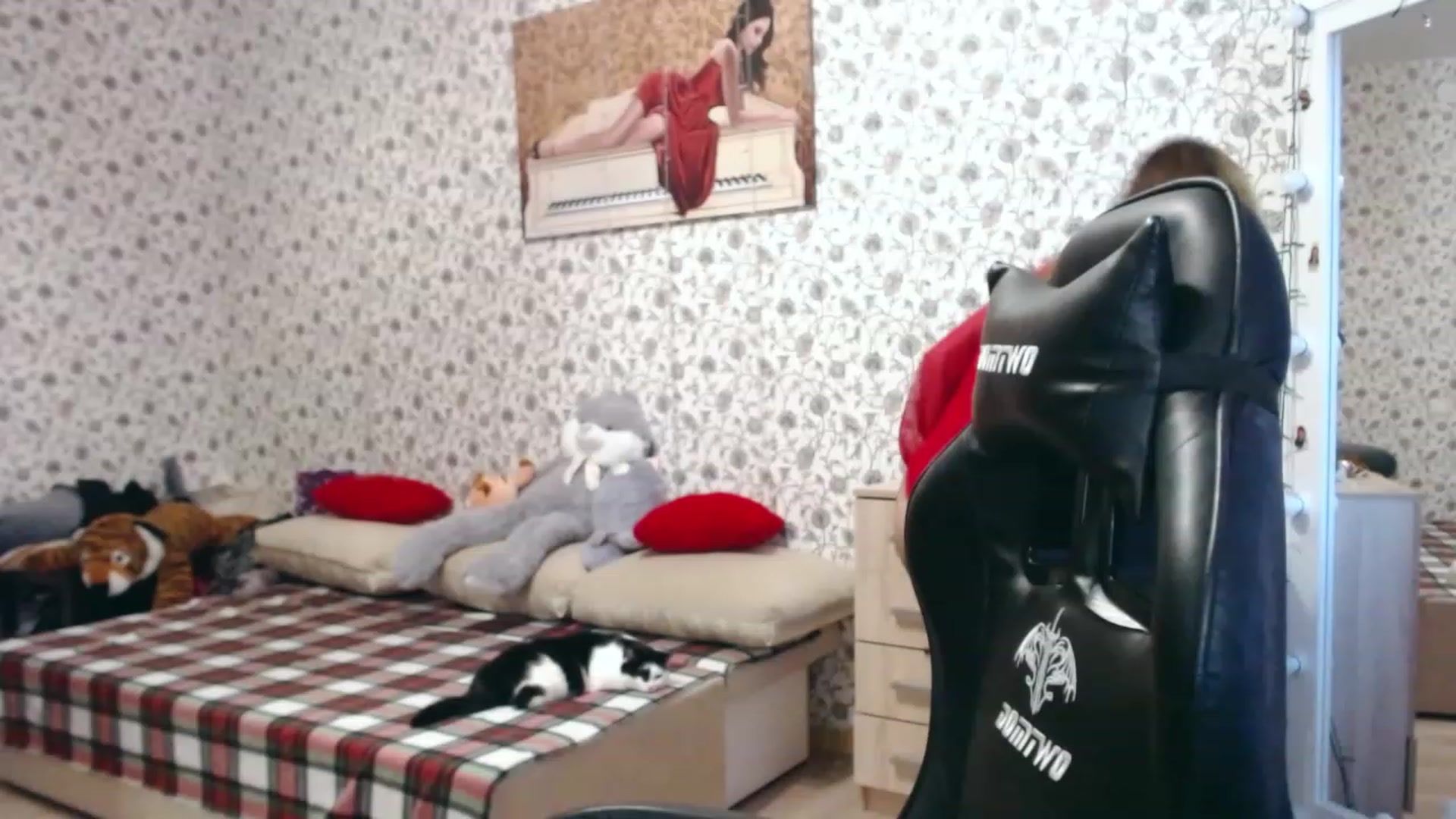 Gallery image thumbnail from RosieRosa's myfreecams stream on, 03/17/2023, 05:14 image 12 of 20
