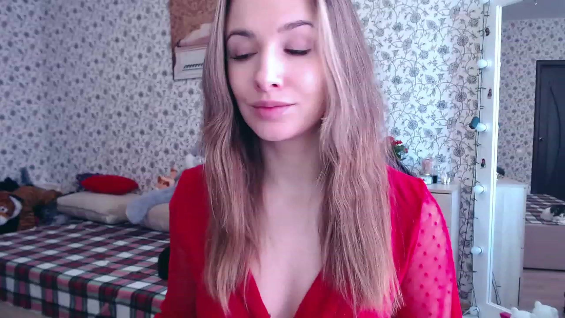 Gallery image thumbnail from RosieRosa's myfreecams stream on, 03/17/2023, 07:05 image 9 of 20