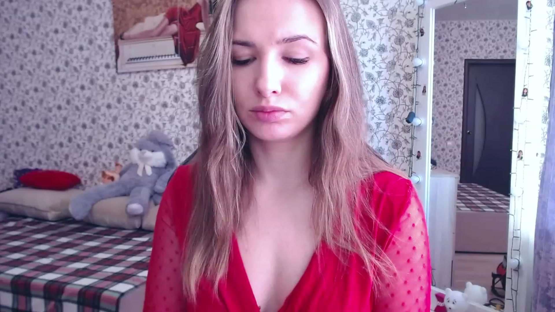 Gallery image thumbnail from RosieRosa's myfreecams stream on, 03/17/2023, 07:05 image 2 of 20