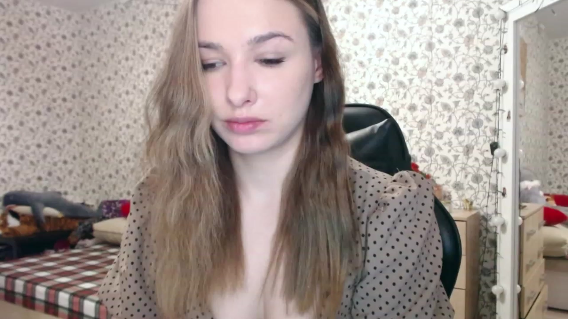 Gallery image thumbnail from RosieRosa's myfreecams stream on, 03/22/2023, 04:26 image 3 of 20