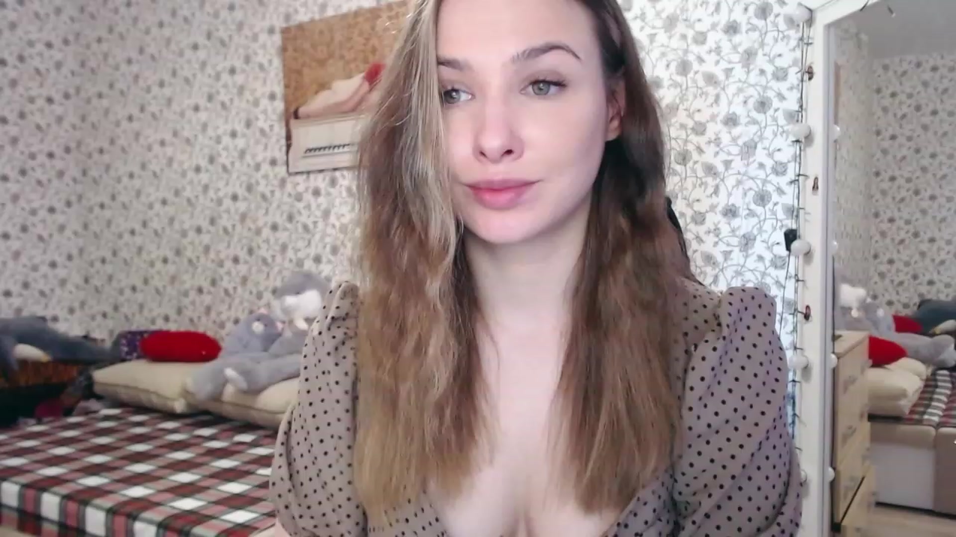 Gallery image thumbnail from RosieRosa's myfreecams stream on, 03/22/2023, 05:52 image 18 of 20