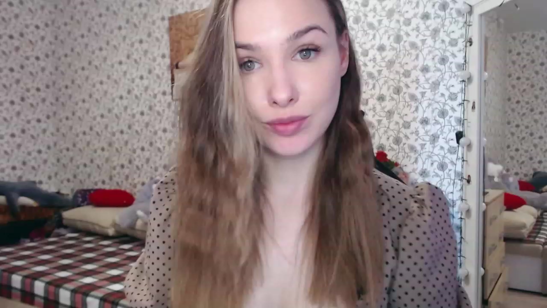Gallery image thumbnail from RosieRosa's myfreecams stream on, 03/22/2023, 05:52 image 13 of 20