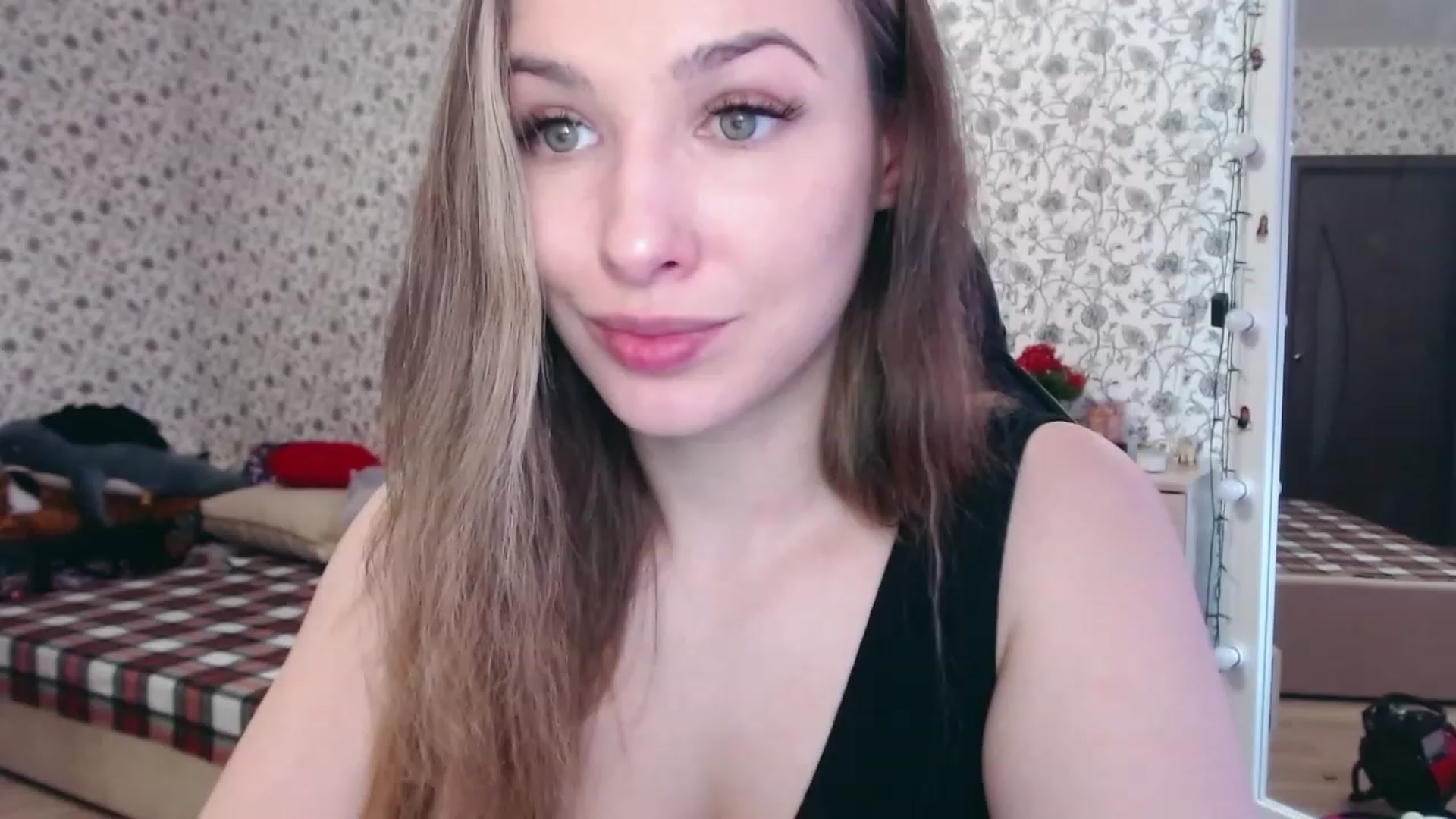 Gallery image thumbnail from RosieRosa's myfreecams stream on, 03/24/2023, 06:44 image 7 of 20