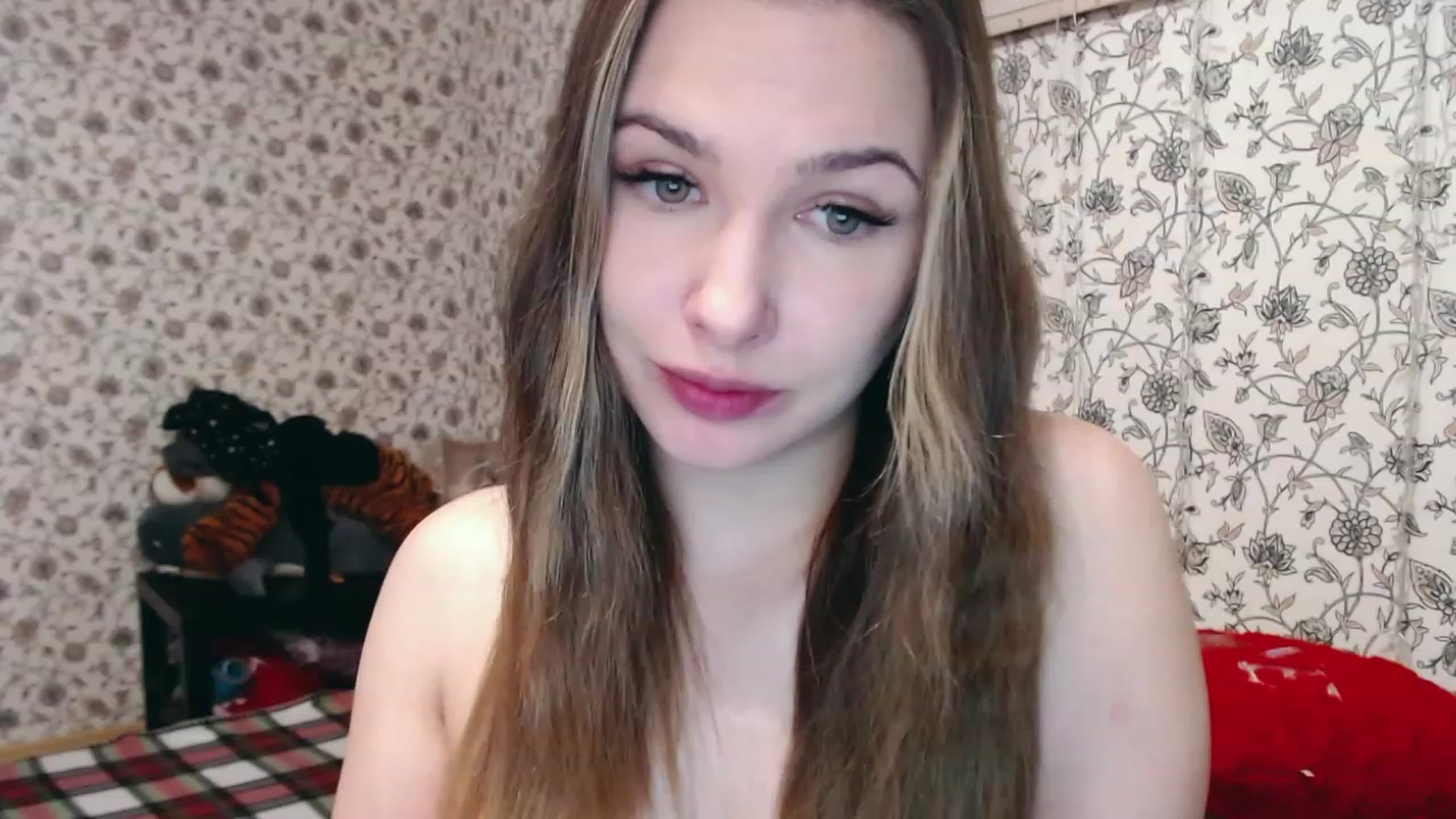 Gallery image thumbnail from RosieRosa's myfreecams stream on, 03/26/2023, 03:59 image 5 of 20