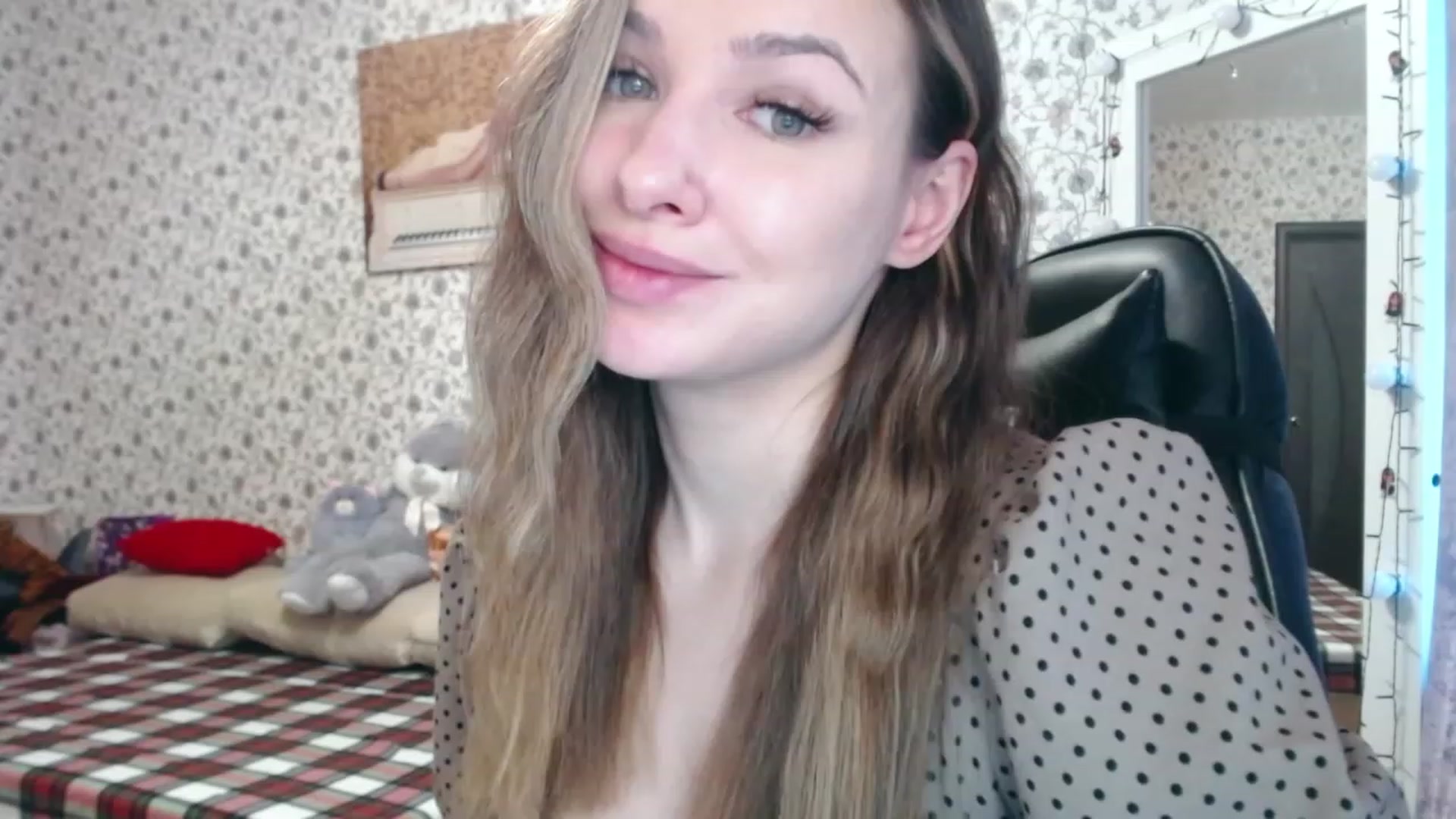 Gallery image thumbnail from RosieRosa's myfreecams stream on, 03/27/2023, 04:51 image 12 of 20