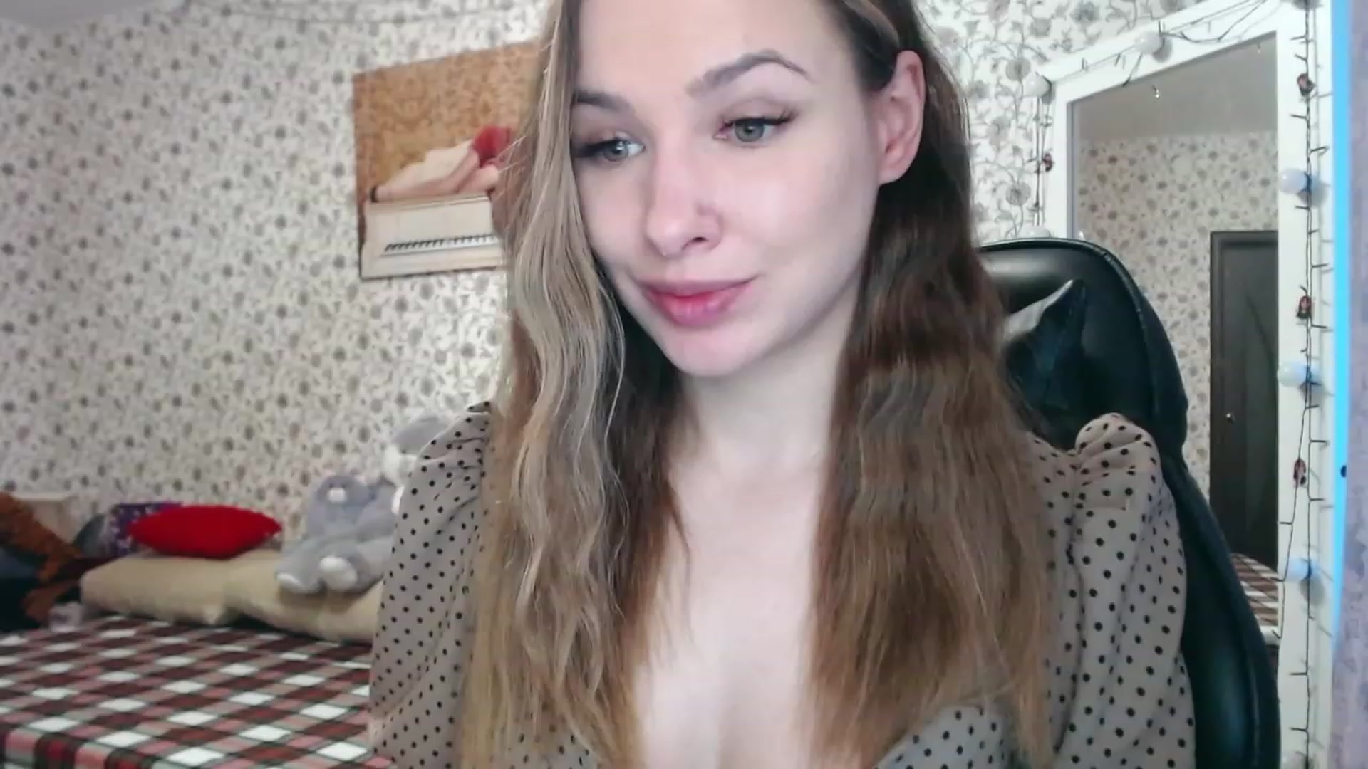 Gallery image thumbnail from RosieRosa's myfreecams stream on, 03/27/2023, 04:51 image 9 of 20