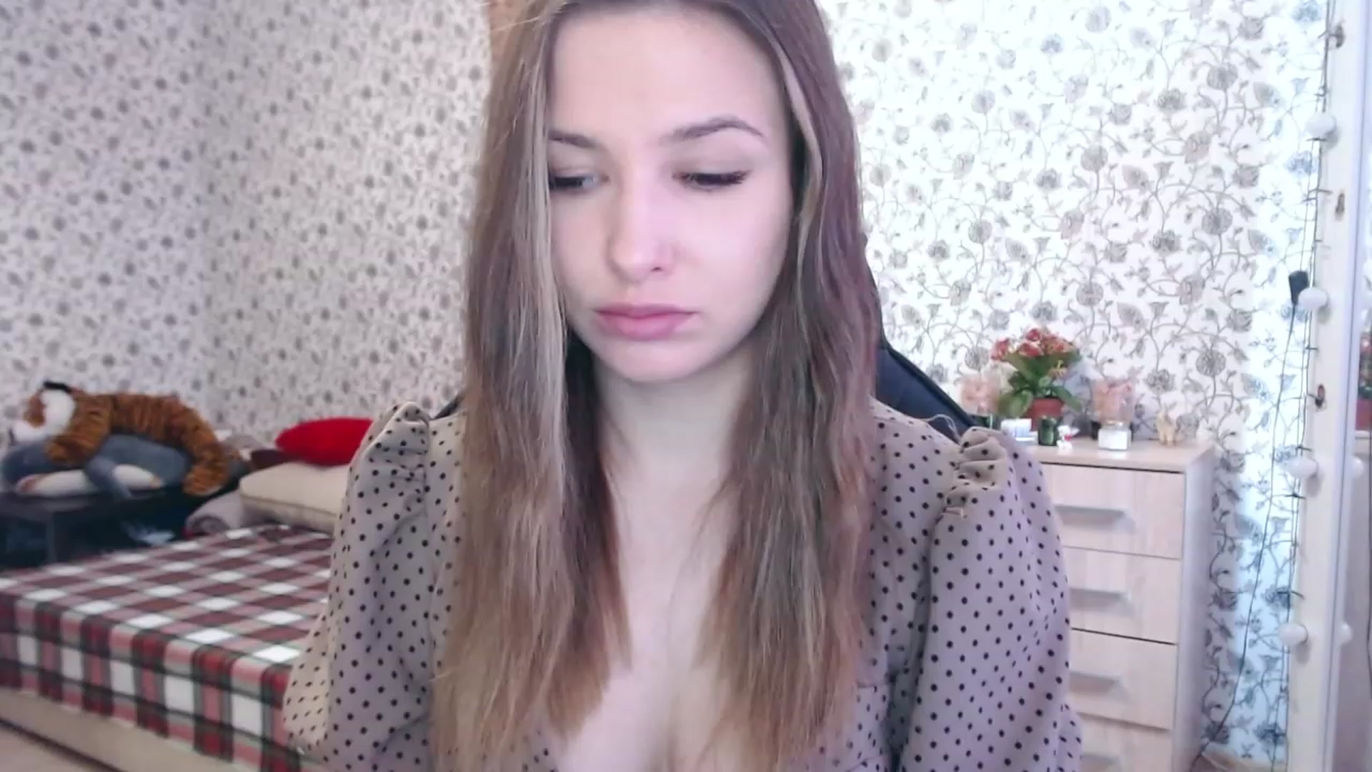 Gallery image thumbnail from RosieRosa's myfreecams stream on, 04/04/2023, 06:14 image 1 of 20