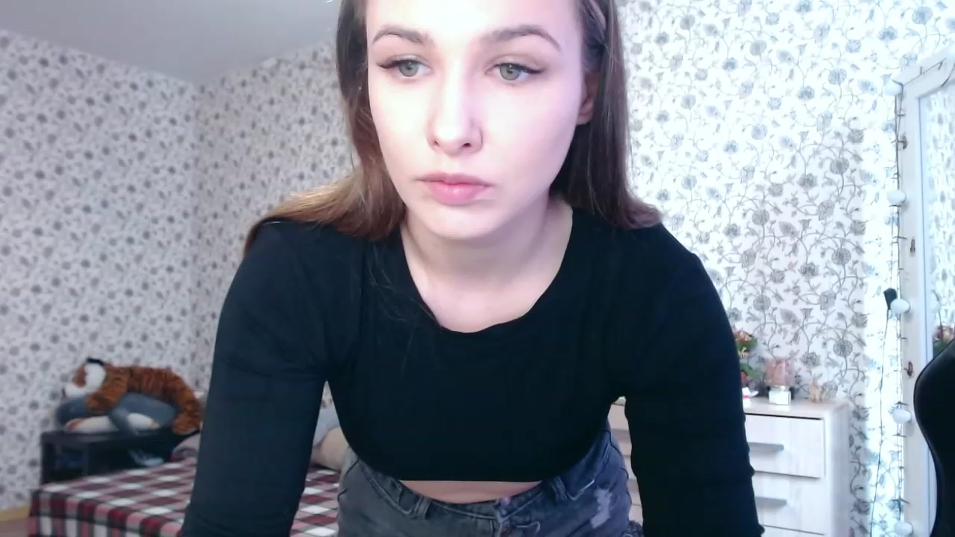 Gallery image thumbnail from RosieRosa's myfreecams stream on, 04/05/2023, 13:14 image 4 of 20