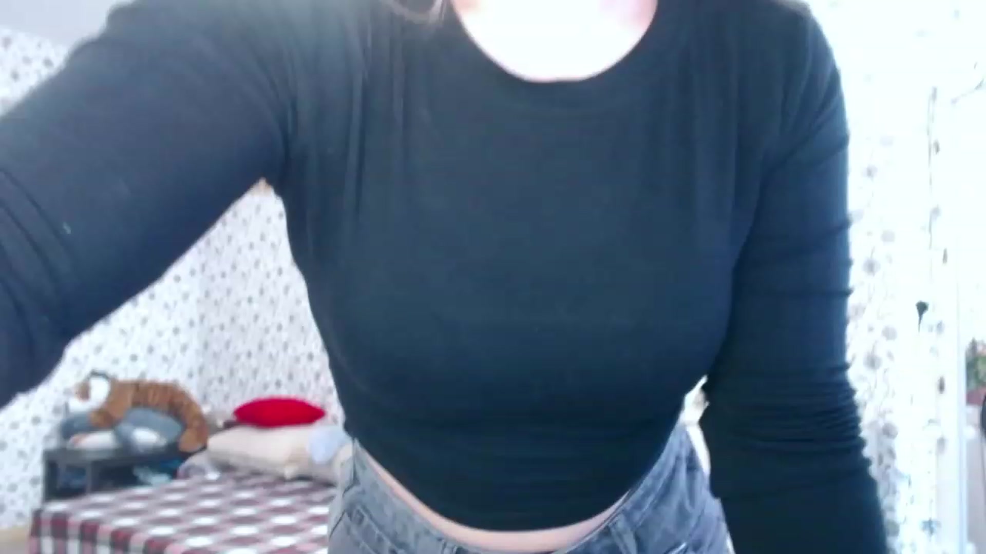 Gallery image thumbnail from RosieRosa's myfreecams stream on, 04/05/2023, 13:14 image 3 of 20