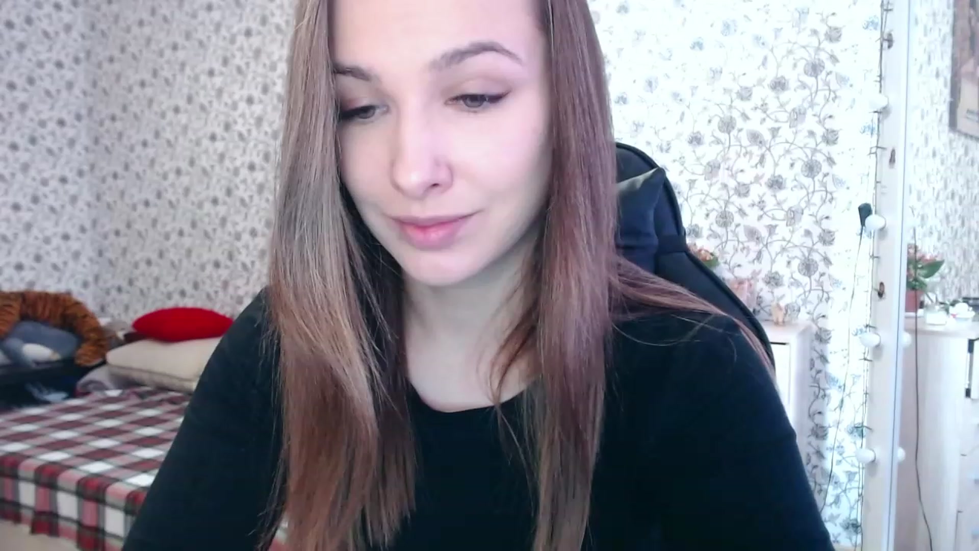 Gallery image thumbnail from RosieRosa's myfreecams stream on, 04/05/2023, 13:14 image 20 of 20