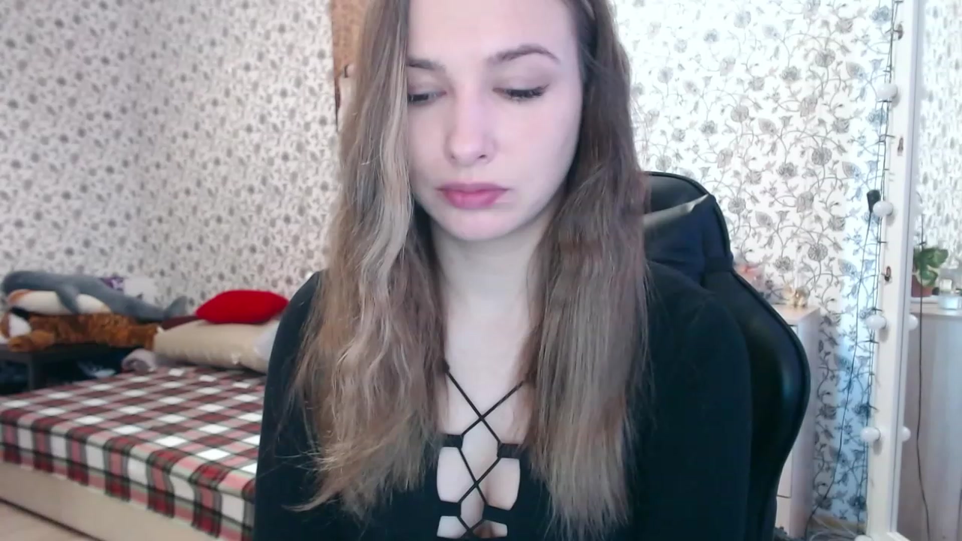 Gallery image thumbnail from RosieRosa's myfreecams stream on, 04/10/2023, 03:58 image 20 of 20