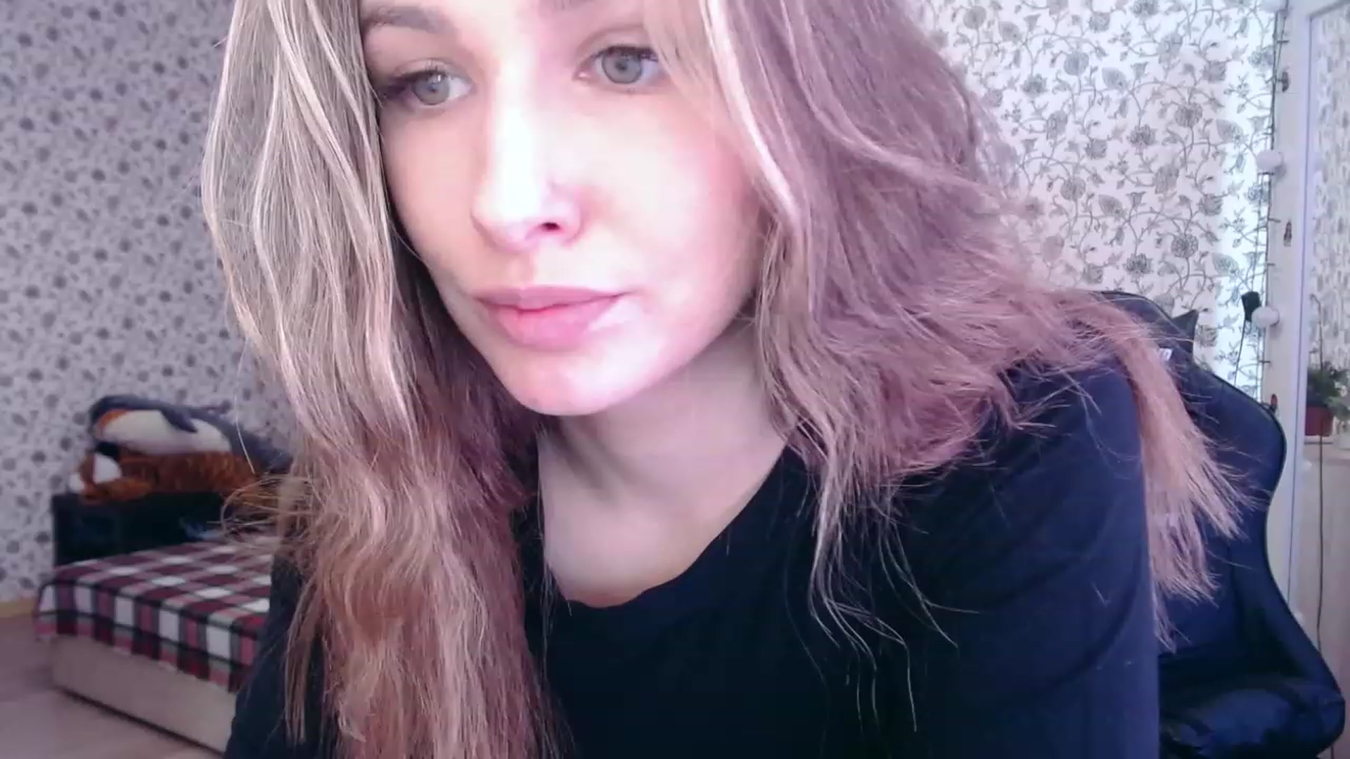 Gallery image thumbnail from RosieRosa's myfreecams stream on, 04/13/2023, 06:18 image 16 of 20