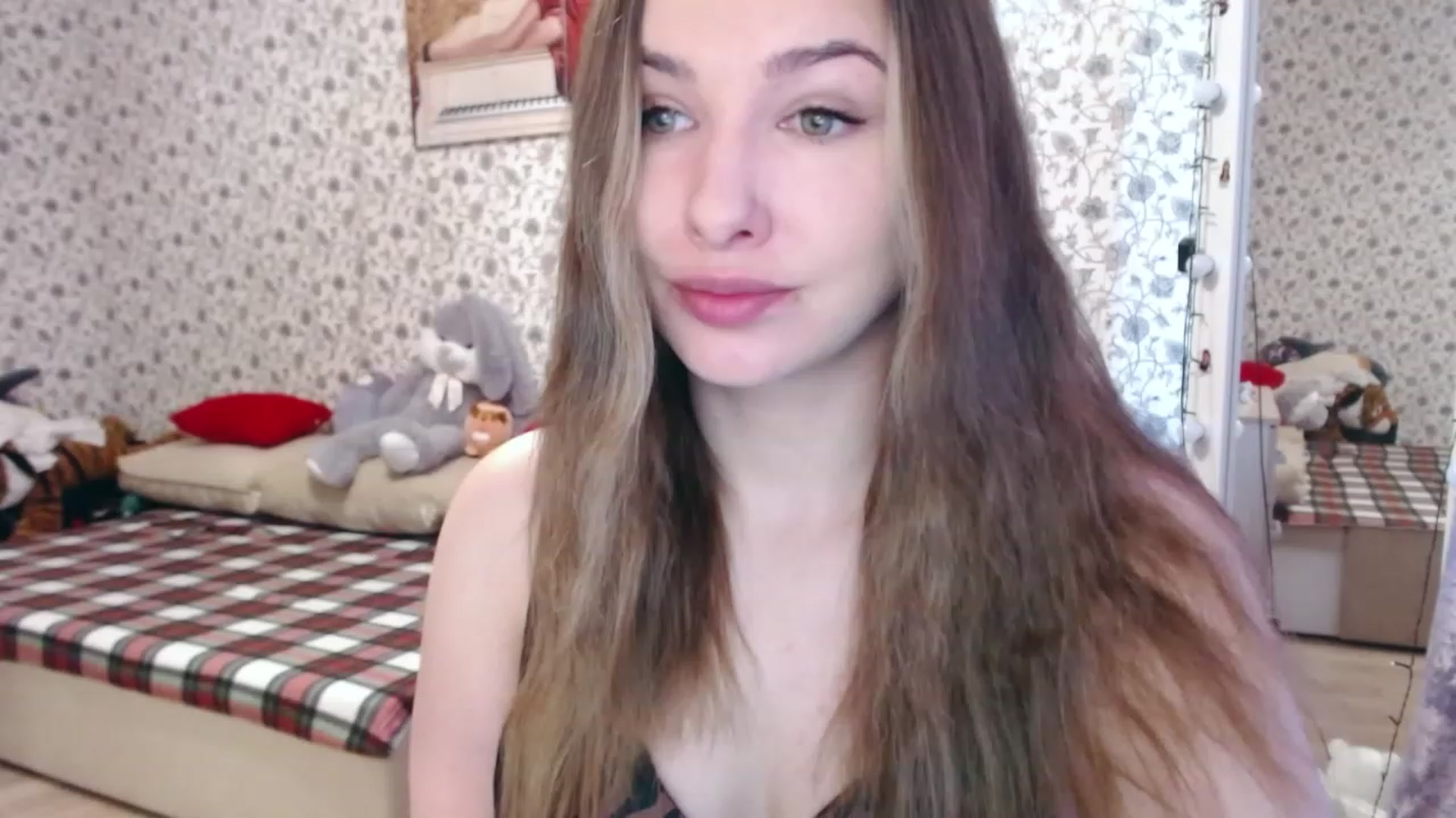 Gallery image thumbnail from RosieRosa's myfreecams stream on, 04/23/2023, 03:57 image 7 of 20