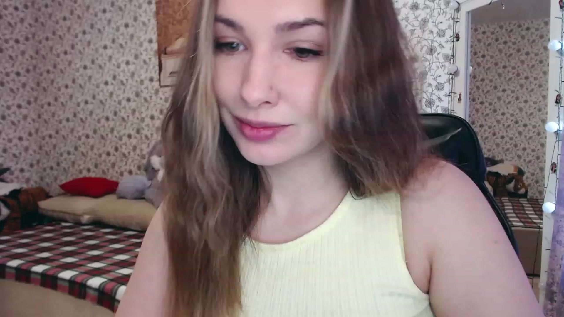 Gallery image thumbnail from RosieRosa's myfreecams stream on, 04/24/2023, 04:02 image 7 of 20