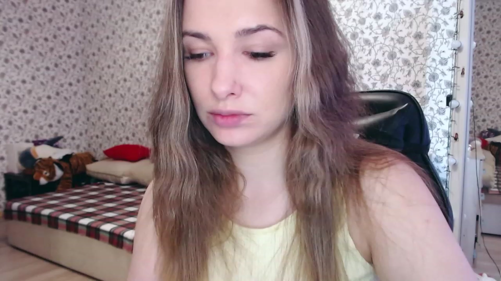 Gallery image thumbnail from RosieRosa's myfreecams stream on, 04/24/2023, 04:32 image 17 of 20