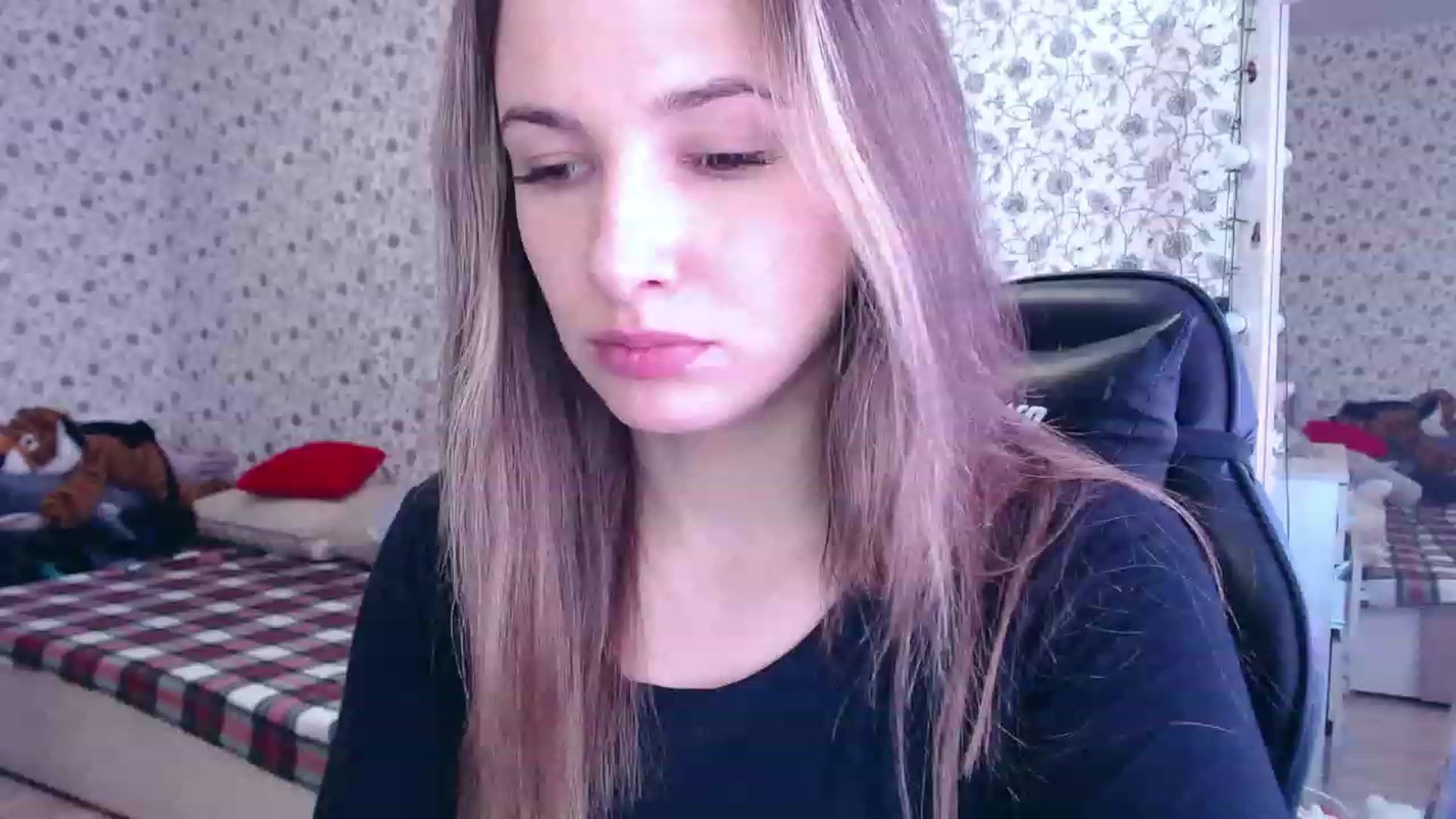 Gallery image thumbnail from RosieRosa's myfreecams stream on, 05/03/2023, 06:37 image 10 of 20