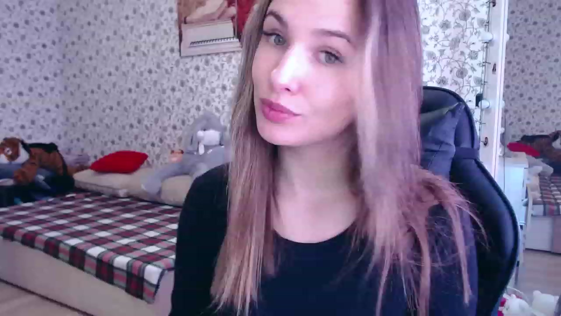 Gallery image thumbnail from RosieRosa's myfreecams stream on, 05/03/2023, 06:37 image 11 of 20
