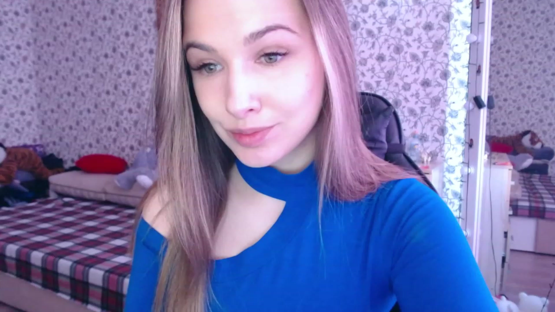 Gallery image thumbnail from RosieRosa's myfreecams stream on, 05/10/2023, 13:31 image 15 of 20