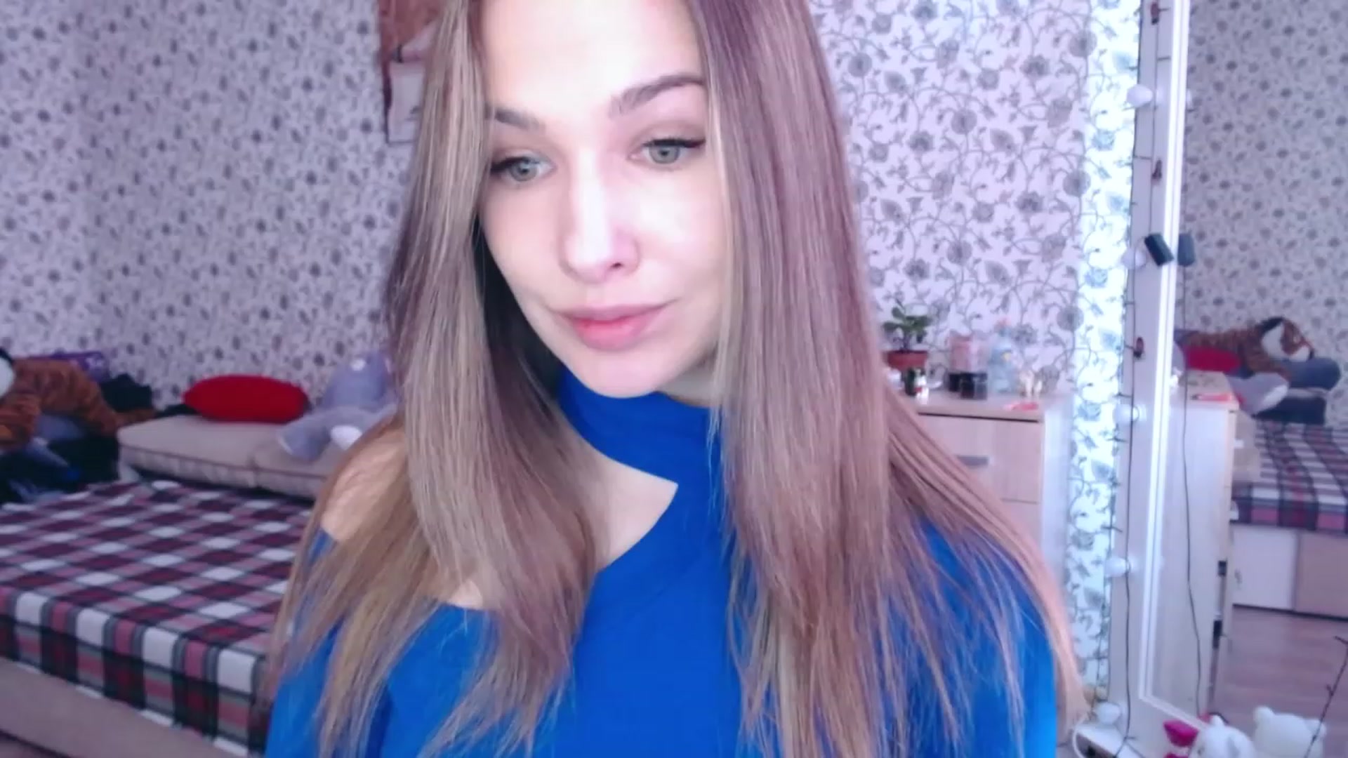 Gallery image thumbnail from RosieRosa's myfreecams stream on, 05/10/2023, 13:31 image 8 of 20
