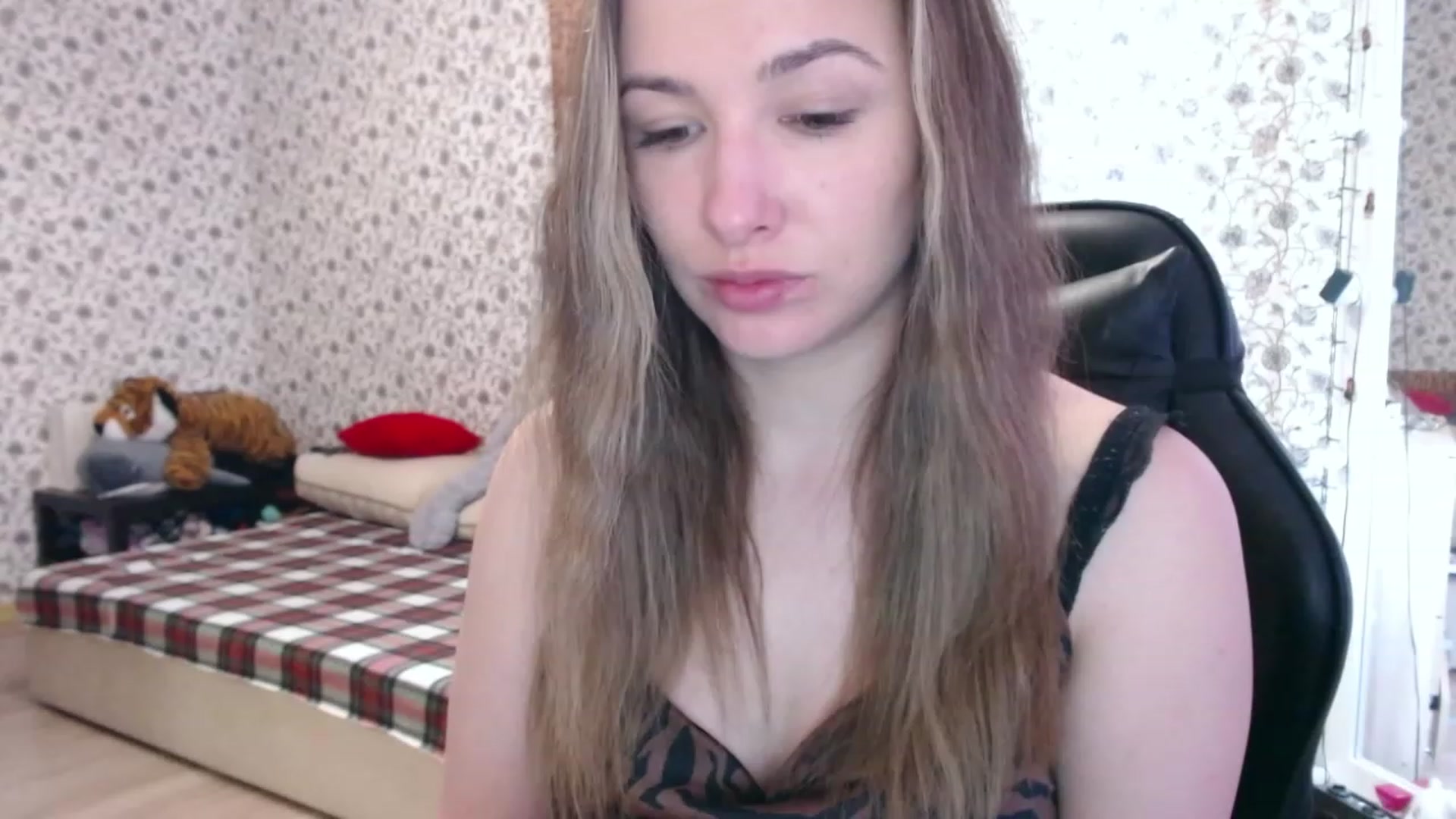 Gallery image thumbnail from RosieRosa's myfreecams stream on, 05/22/2023, 05:59 image 12 of 20