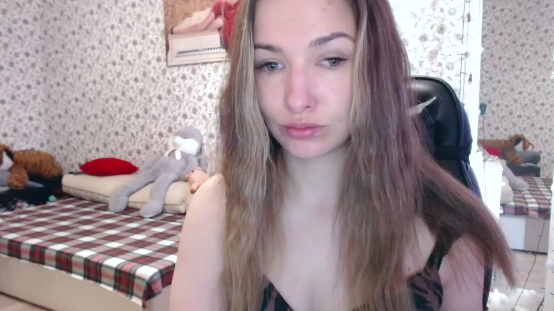 Gallery image thumbnail from RosieRosa's myfreecams stream on, 05/22/2023, 05:59 image 16 of 20