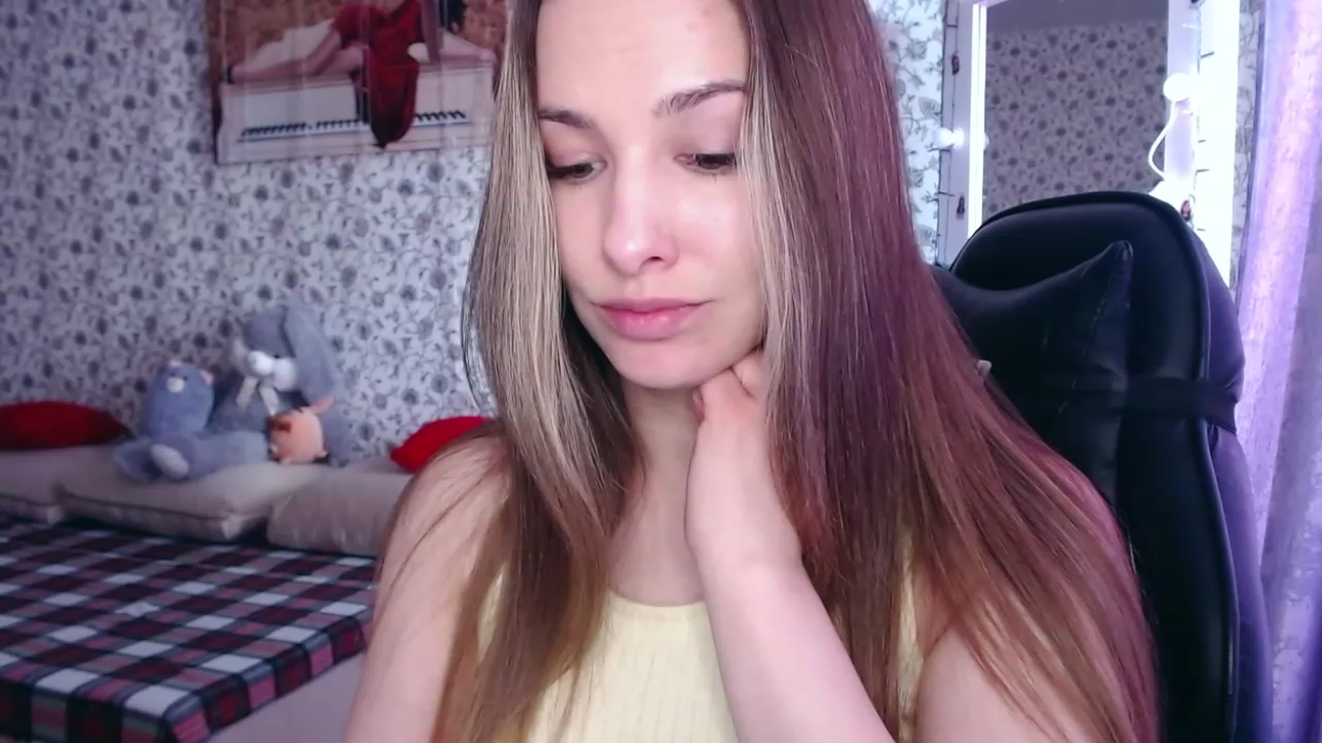 Gallery image thumbnail from RosieRosa's myfreecams stream on, 05/23/2023, 13:19 image 18 of 20
