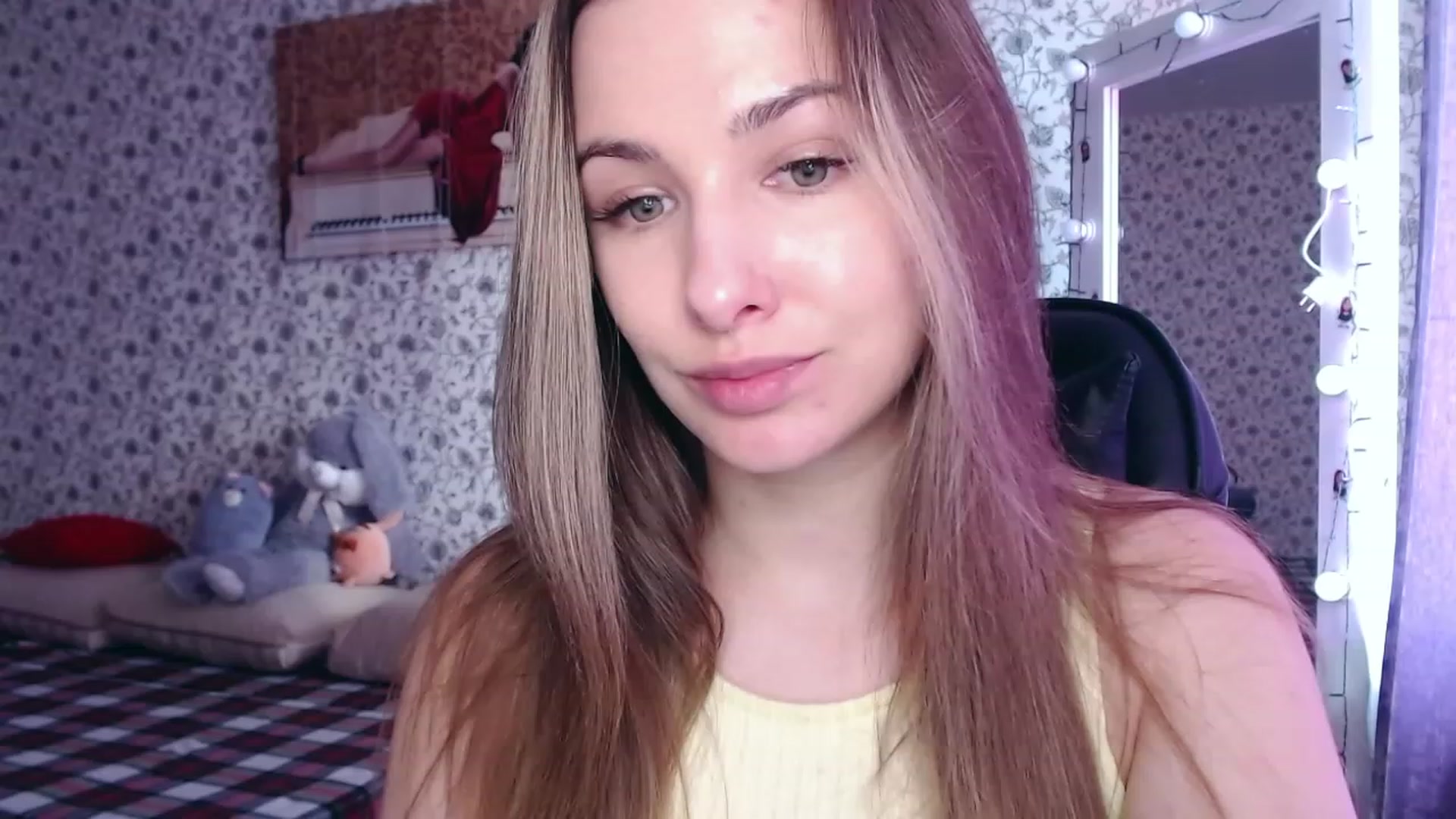 Gallery image thumbnail from RosieRosa's myfreecams stream on, 05/23/2023, 13:46 image 19 of 20
