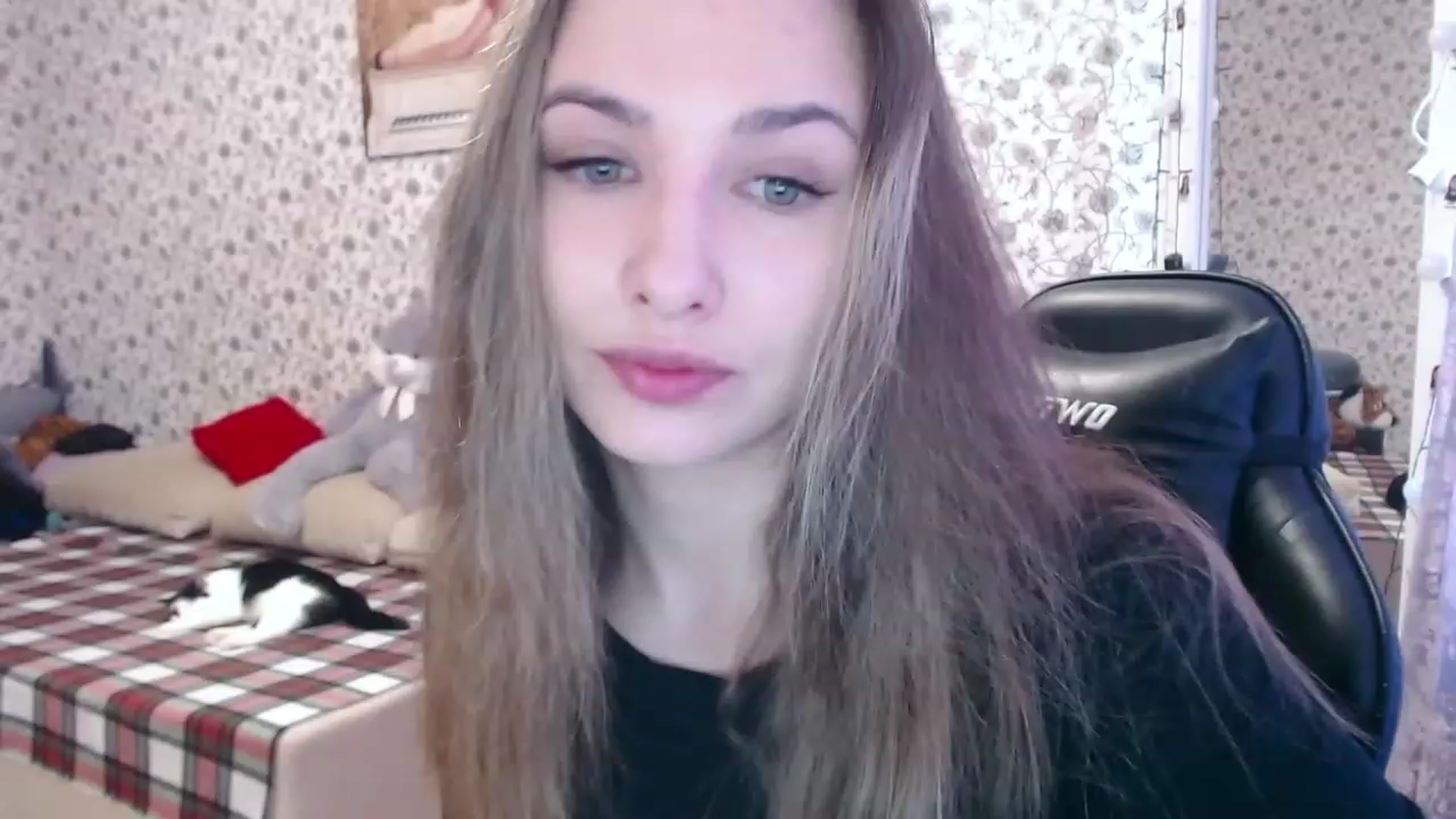 Gallery image thumbnail from RosieRosa's myfreecams stream on, 06/05/2023, 03:59 image 10 of 20