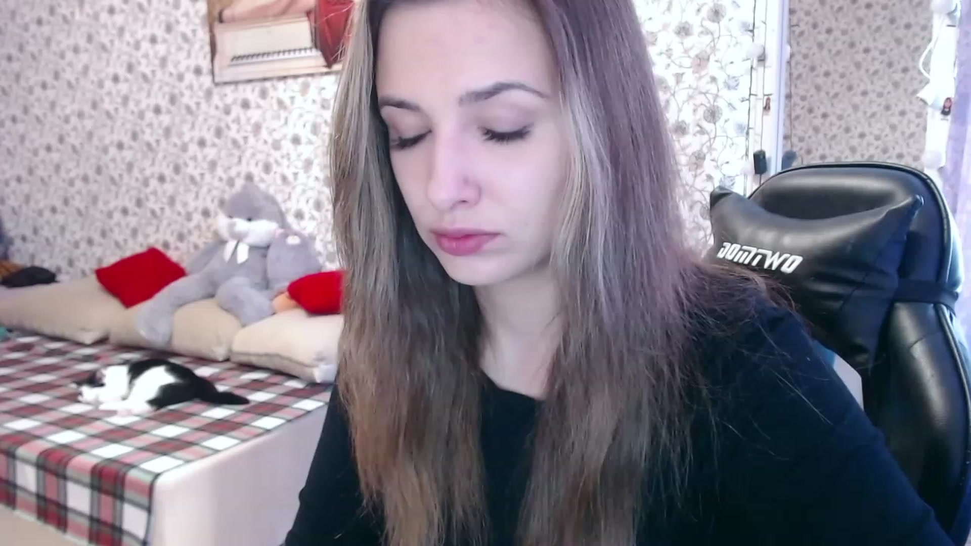 Gallery image thumbnail from RosieRosa's myfreecams stream on, 06/05/2023, 03:59 image 16 of 20