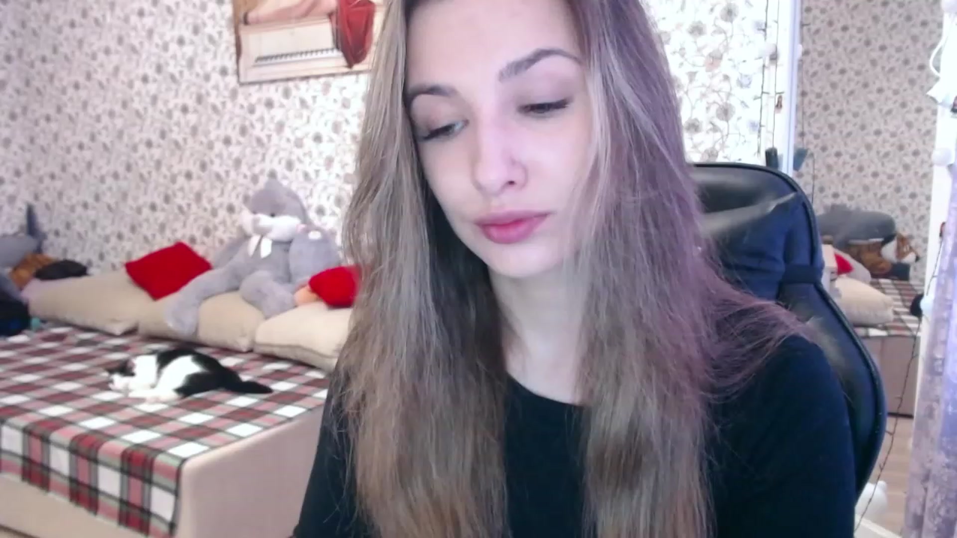 Gallery image thumbnail from RosieRosa's myfreecams stream on, 06/05/2023, 03:59 image 13 of 20