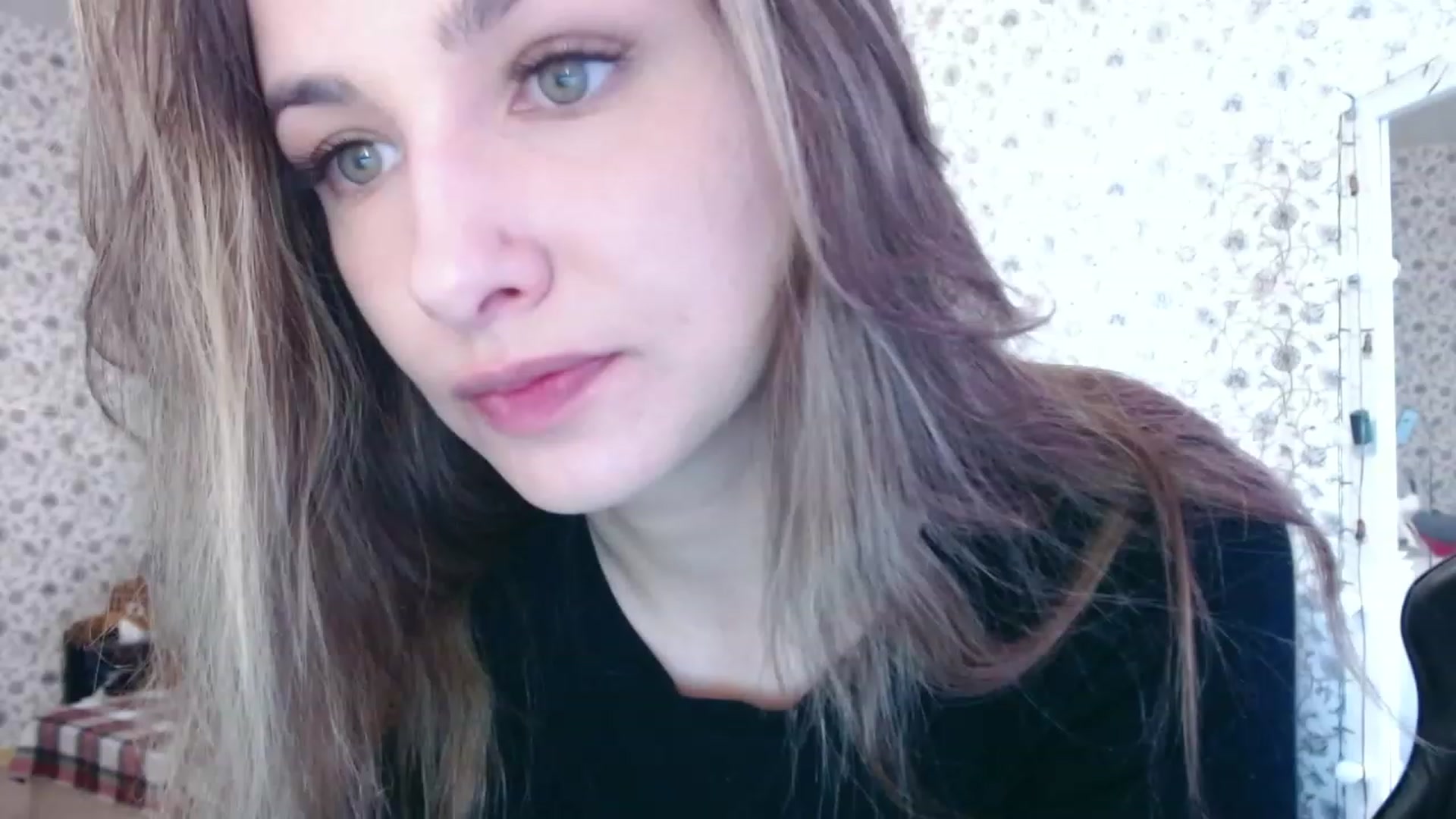 Gallery image thumbnail from RosieRosa's myfreecams stream on, 06/05/2023, 03:59 image 19 of 20