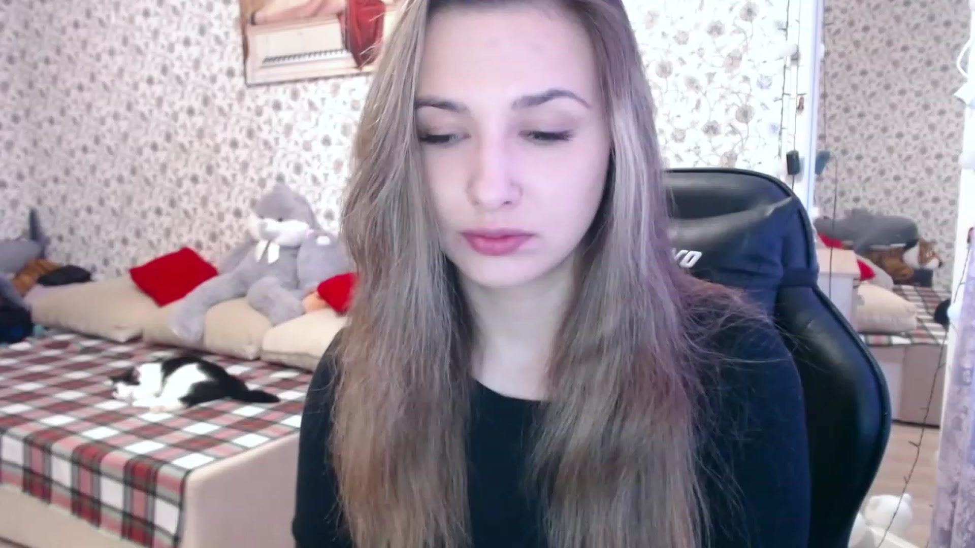 Gallery image thumbnail from RosieRosa's myfreecams stream on, 06/05/2023, 03:59 image 11 of 20