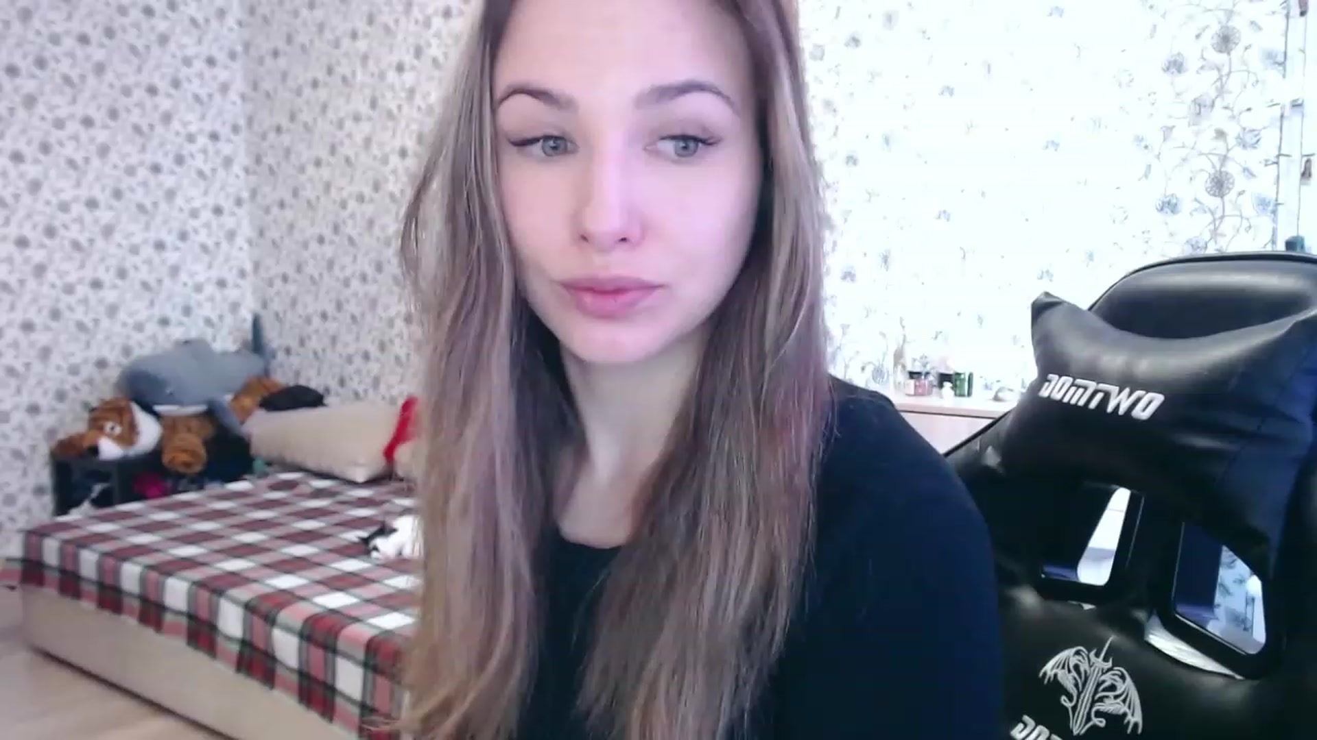 Gallery image thumbnail from RosieRosa's myfreecams stream on, 06/05/2023, 06:01 image 7 of 20