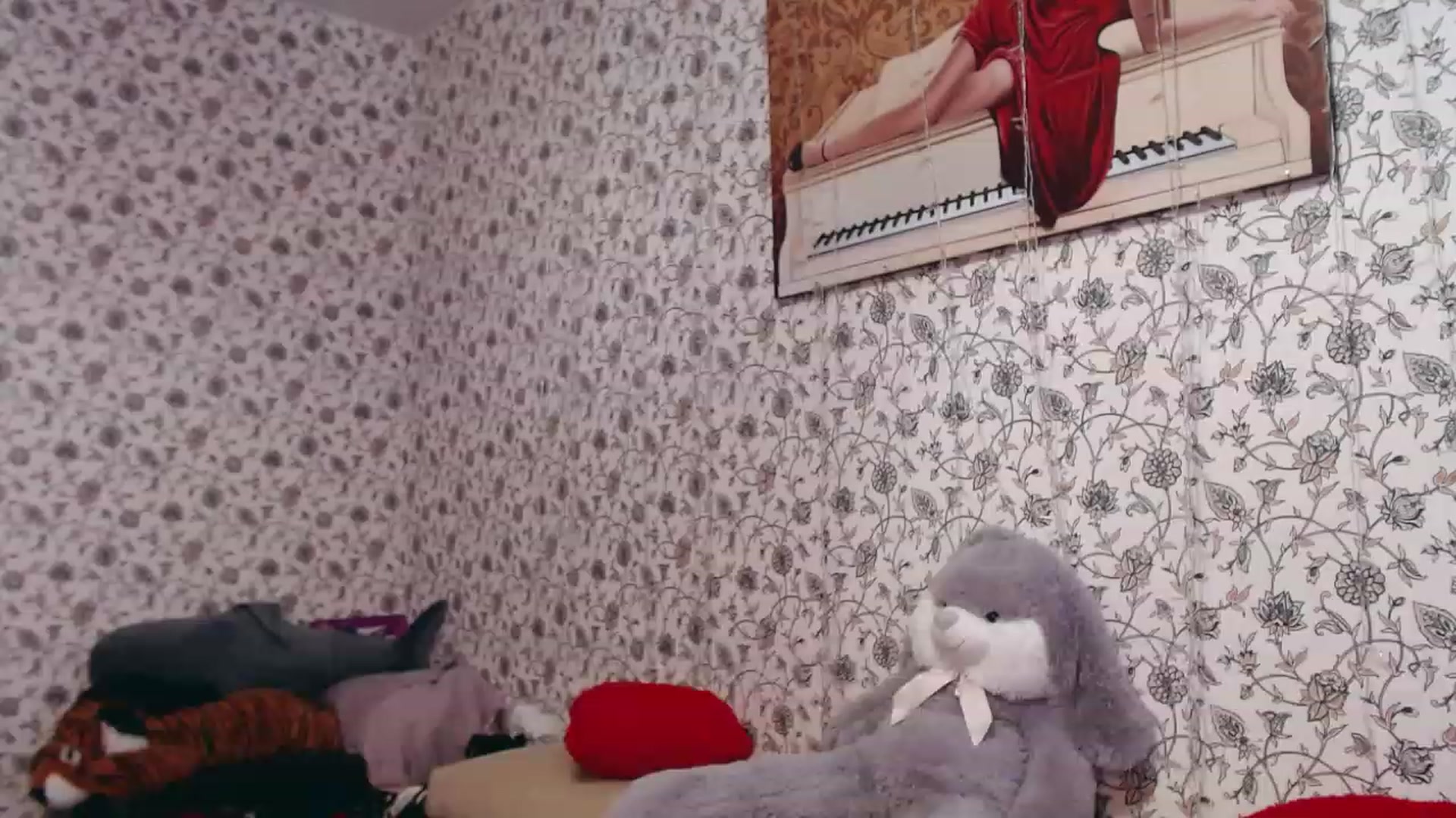 Gallery image thumbnail from RosieRosa's myfreecams stream on, 06/12/2023, 04:46 image 14 of 20