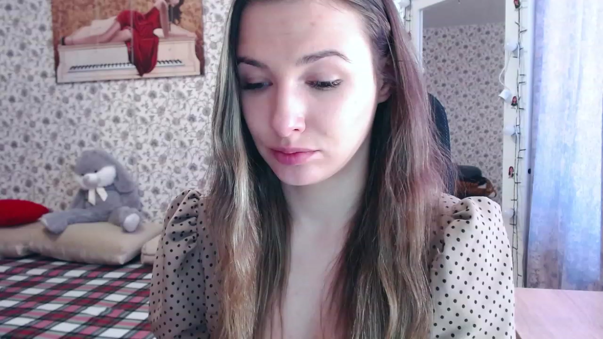 Gallery image thumbnail from RosieRosa's myfreecams stream on, 06/12/2023, 06:44 image 10 of 20