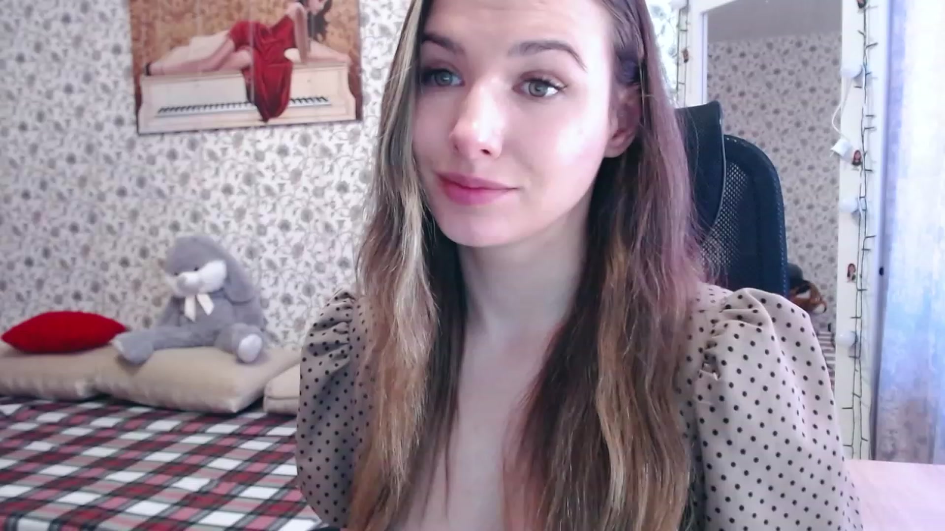 Gallery image thumbnail from RosieRosa's myfreecams stream on, 06/12/2023, 06:44 image 5 of 20