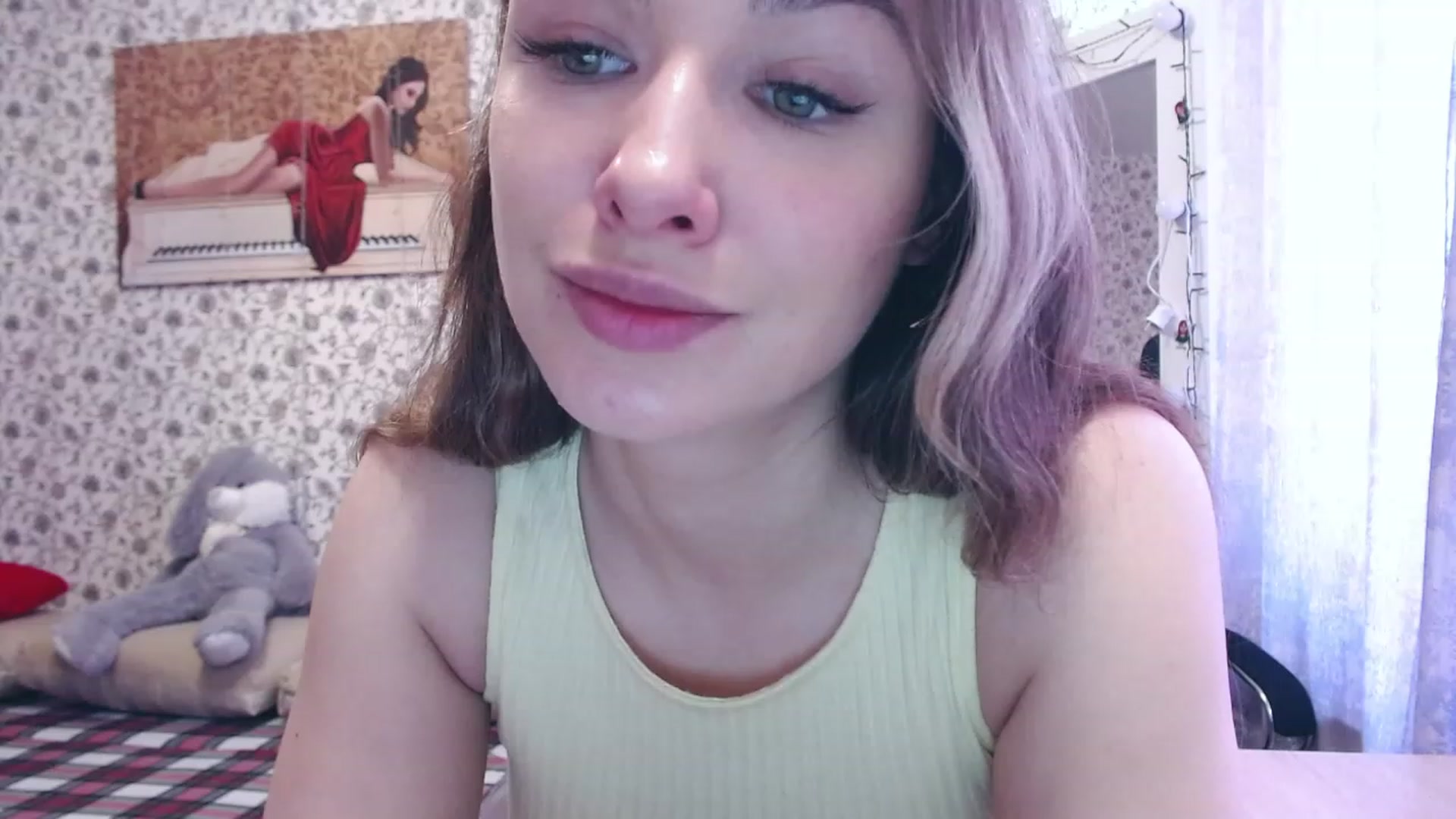 Gallery image thumbnail from RosieRosa's myfreecams stream on, 06/15/2023, 06:41 image 10 of 20