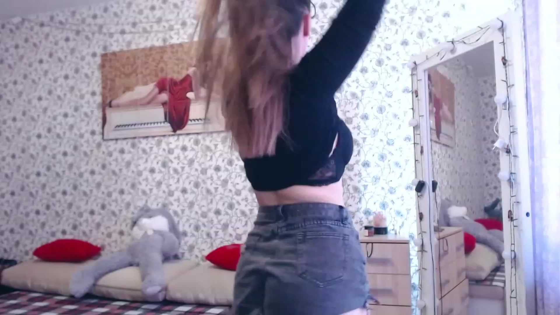 Gallery image thumbnail from RosieRosa's myfreecams stream on, 06/27/2023, 06:45 image 12 of 20