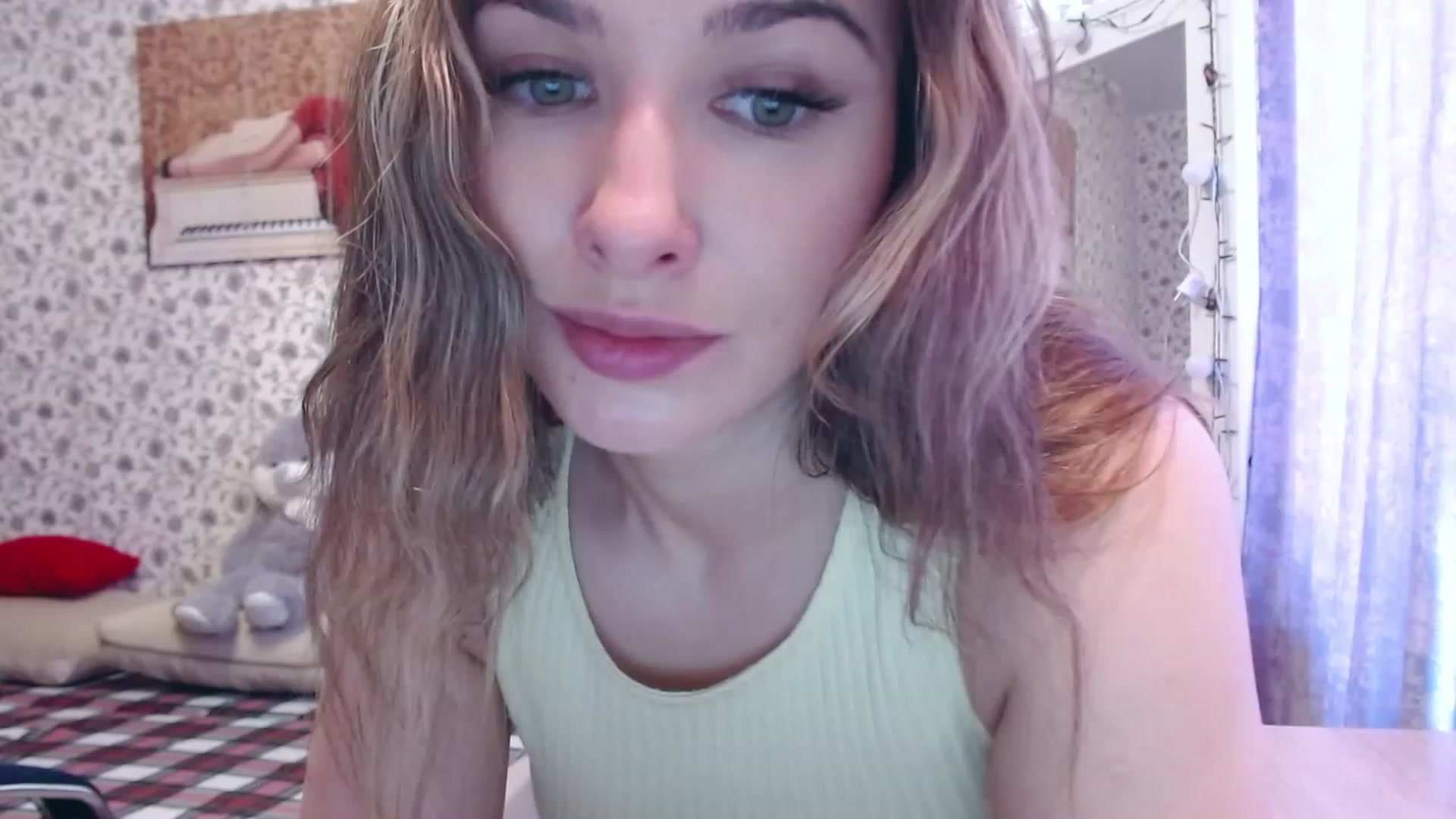 Gallery image thumbnail from RosieRosa's myfreecams stream on, 06/28/2023, 06:12 image 2 of 20