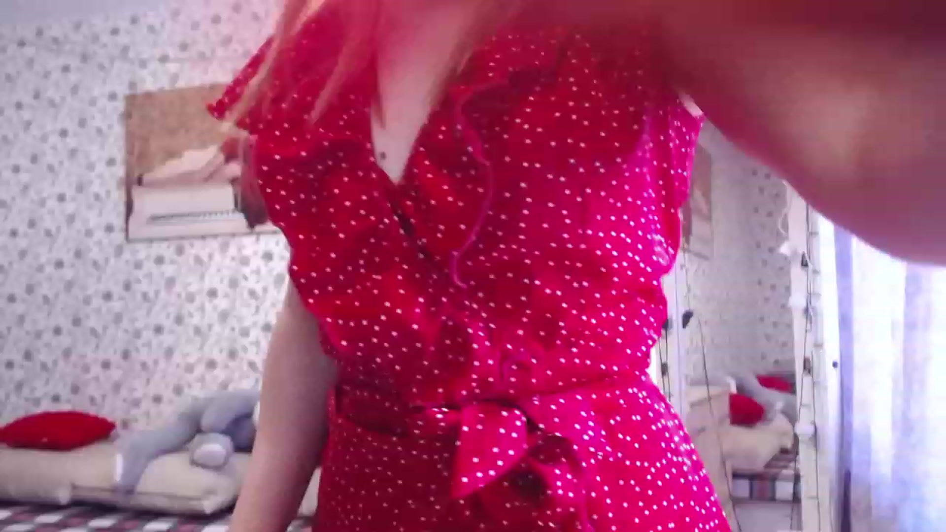 Gallery image thumbnail from RosieRosa's myfreecams stream on, 07/06/2023, 07:00 image 18 of 20