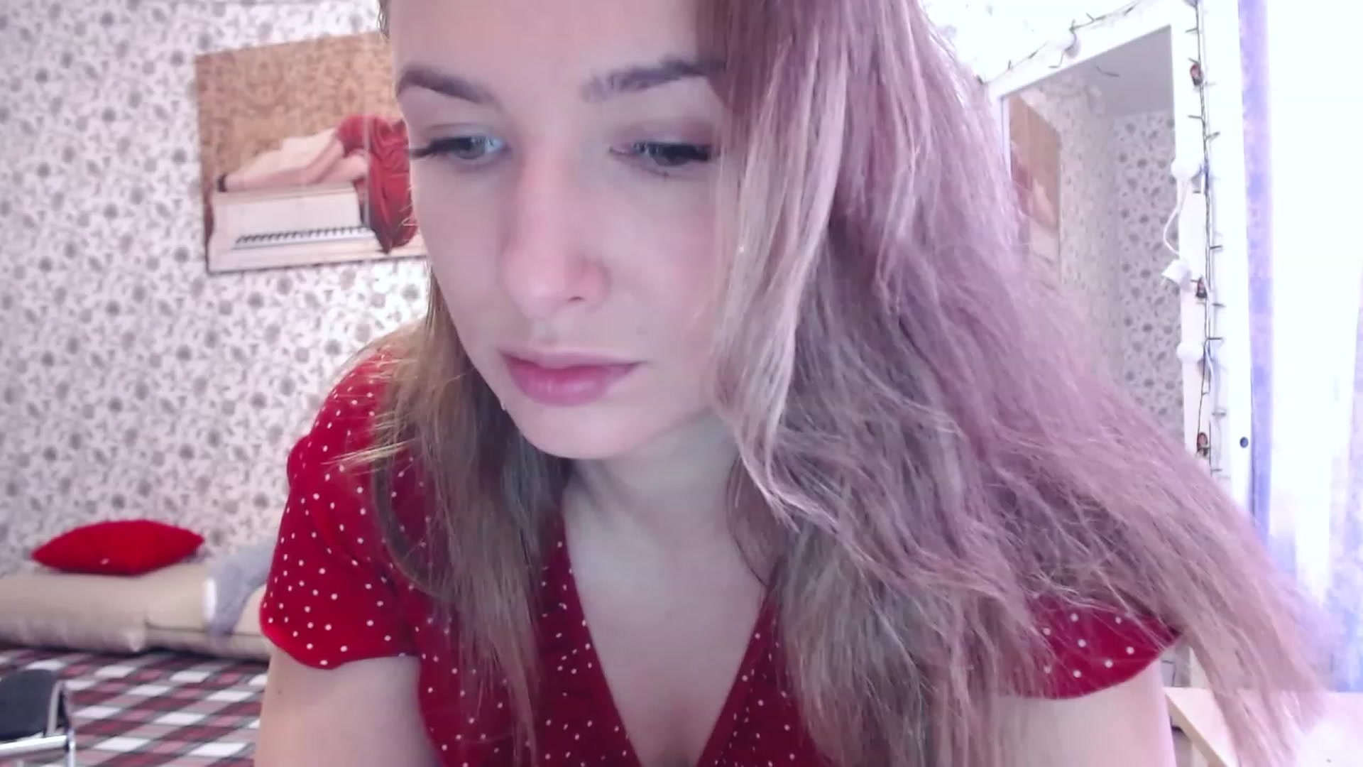 Gallery image thumbnail from RosieRosa's myfreecams stream on, 07/06/2023, 07:00 image 7 of 20