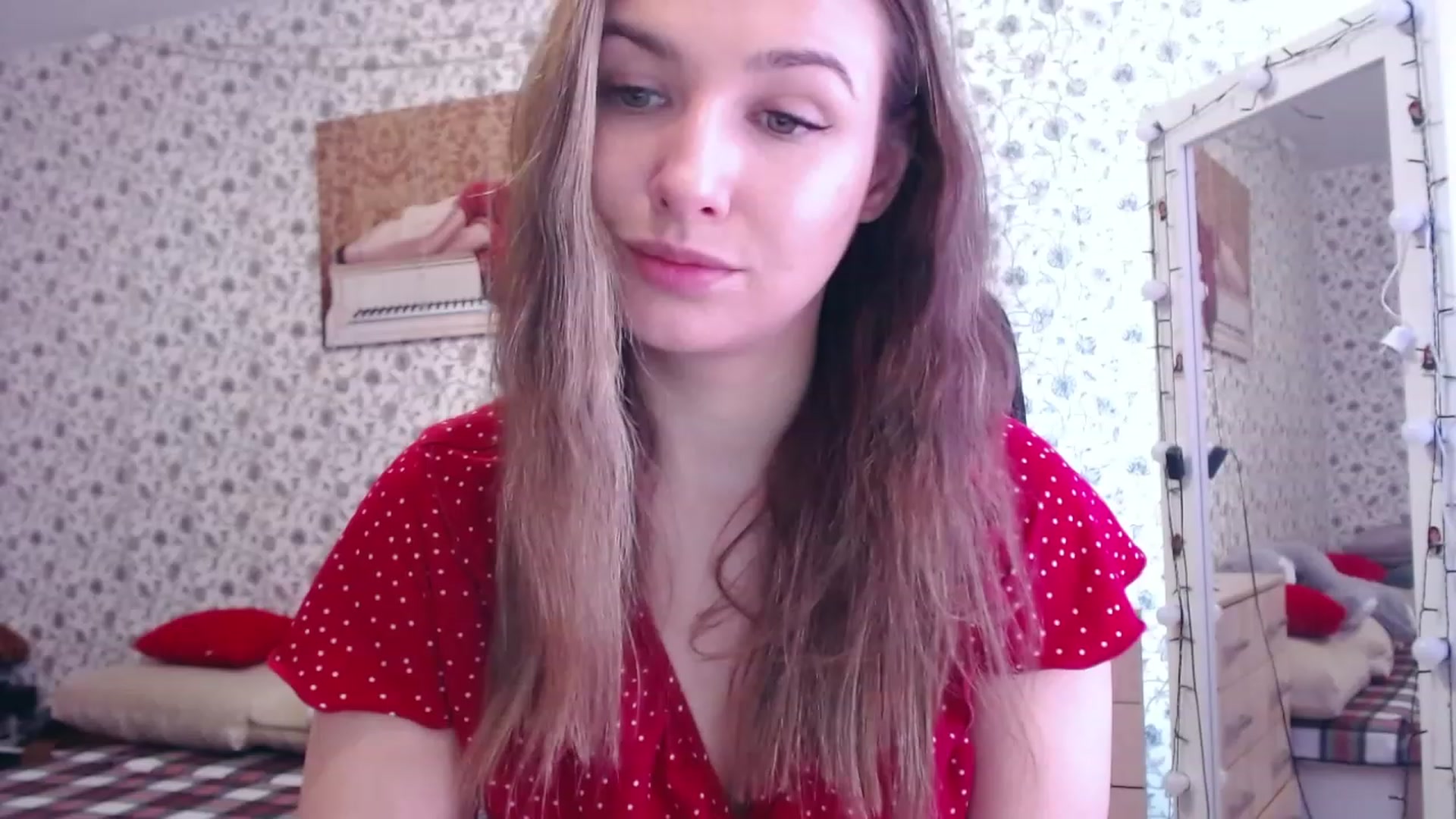 Gallery image thumbnail from RosieRosa's myfreecams stream on, 07/06/2023, 07:00 image 13 of 20