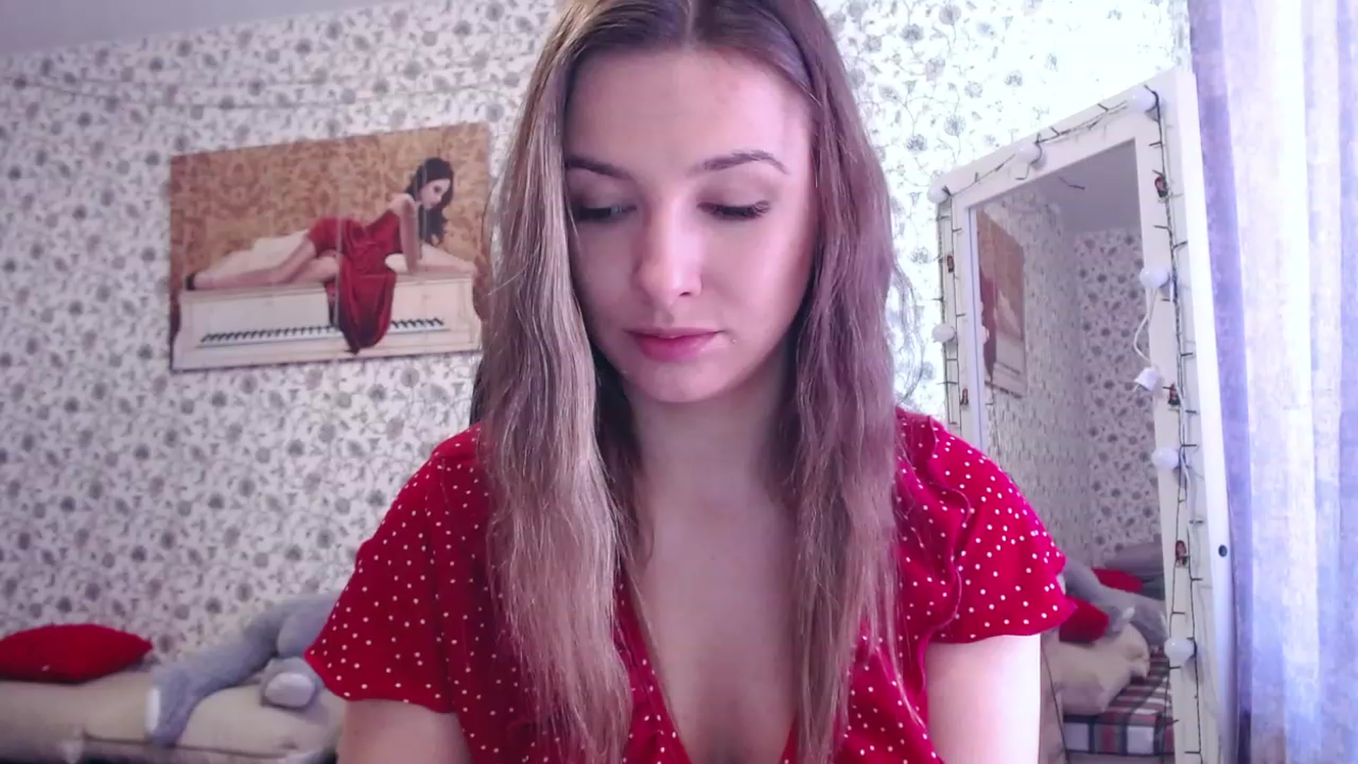 Gallery image thumbnail from RosieRosa's myfreecams stream on, 07/06/2023, 07:00 image 17 of 20