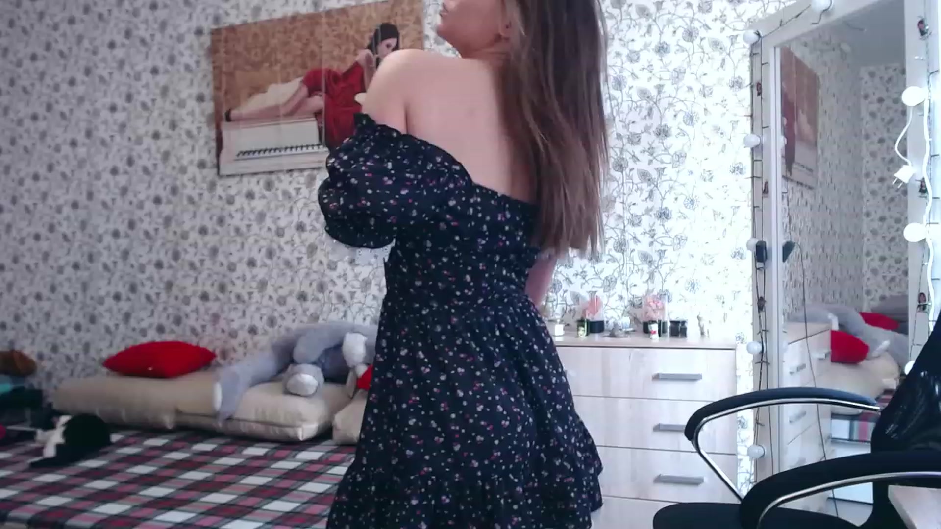 Gallery image thumbnail from RosieRosa's myfreecams stream on, 07/06/2023, 13:42 image 3 of 20